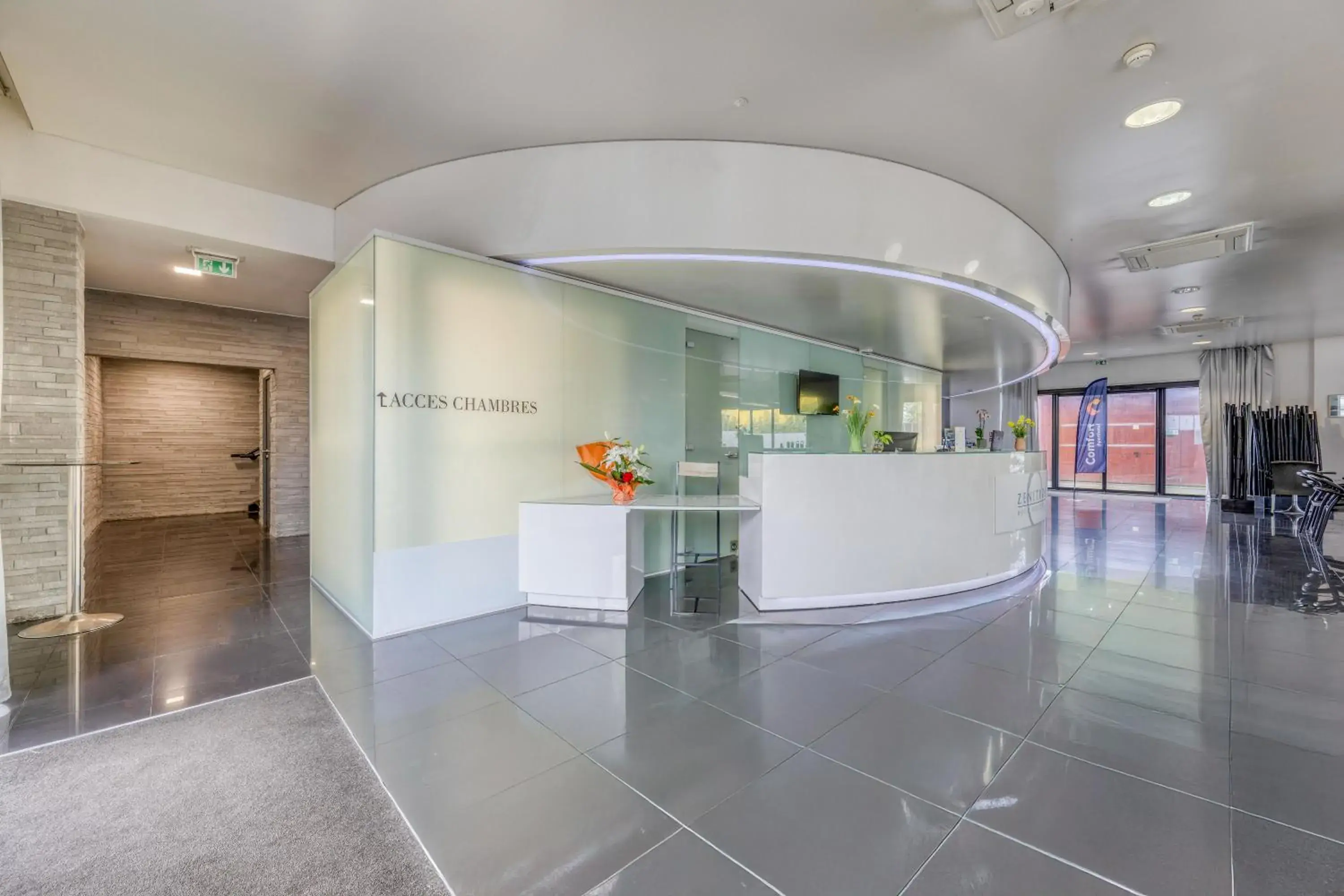 Lobby or reception in Comfort Aparthotel Bassin d'Arcachon Lobby or reception in Comfort Aparthotel Bassin d'Arcachon