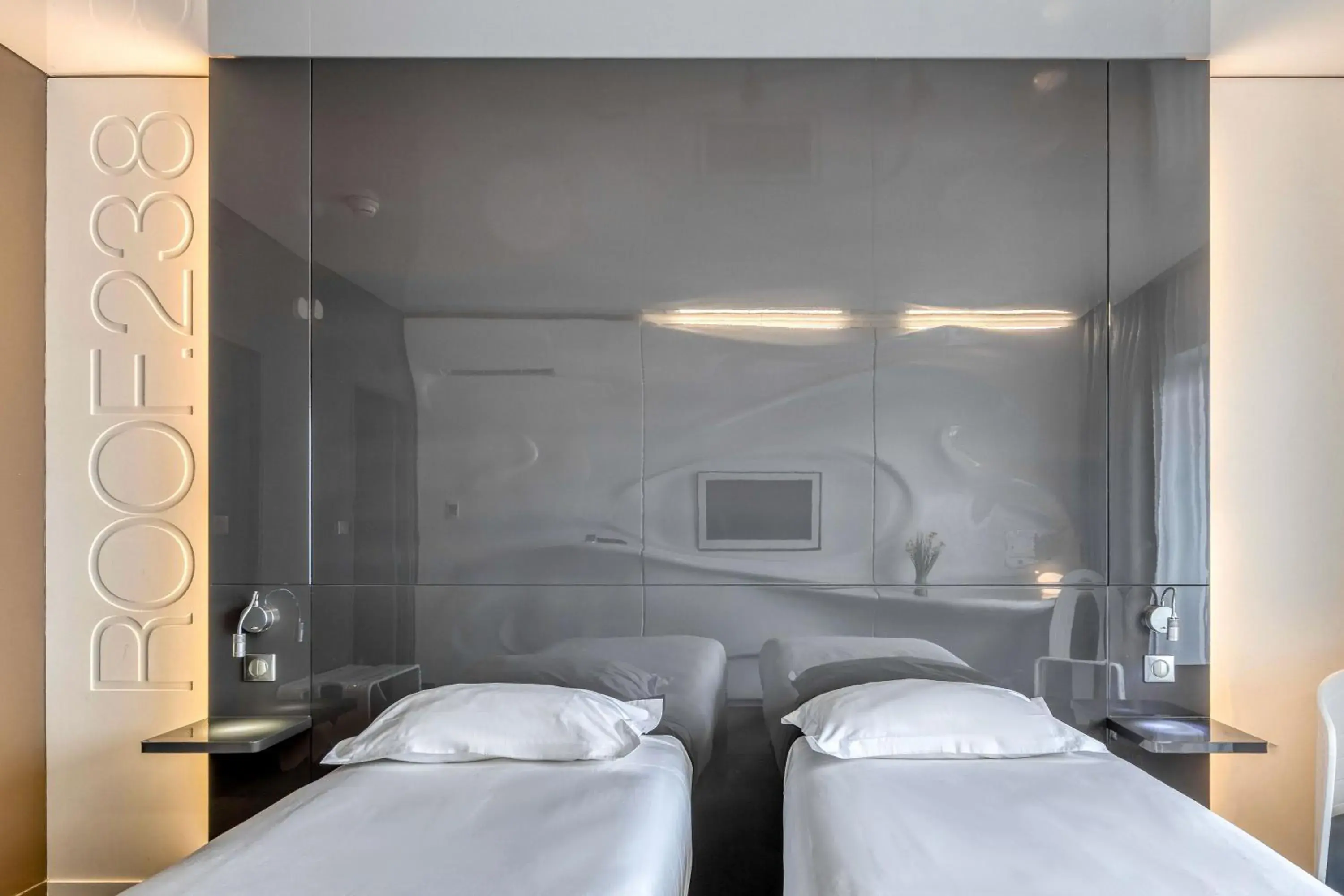 Bed in Comfort Aparthotel Bassin d'Arcachon Bed in Comfort Aparthotel Bassin d'Arcachon