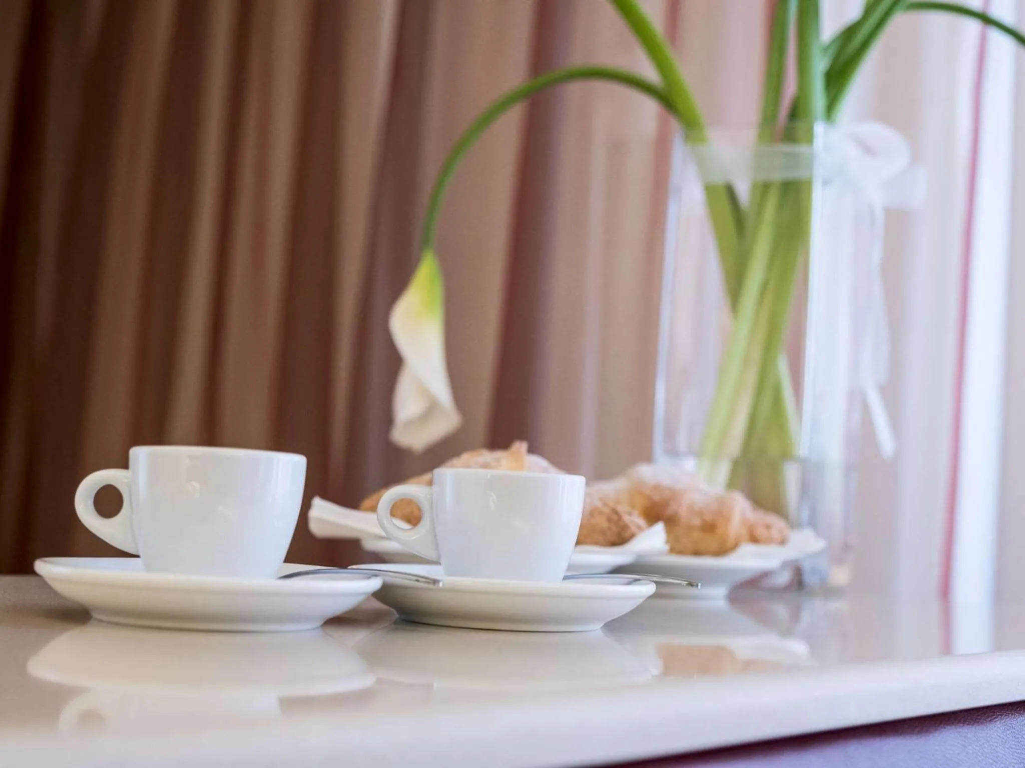 Lounge or bar in Appia Antica Hotel