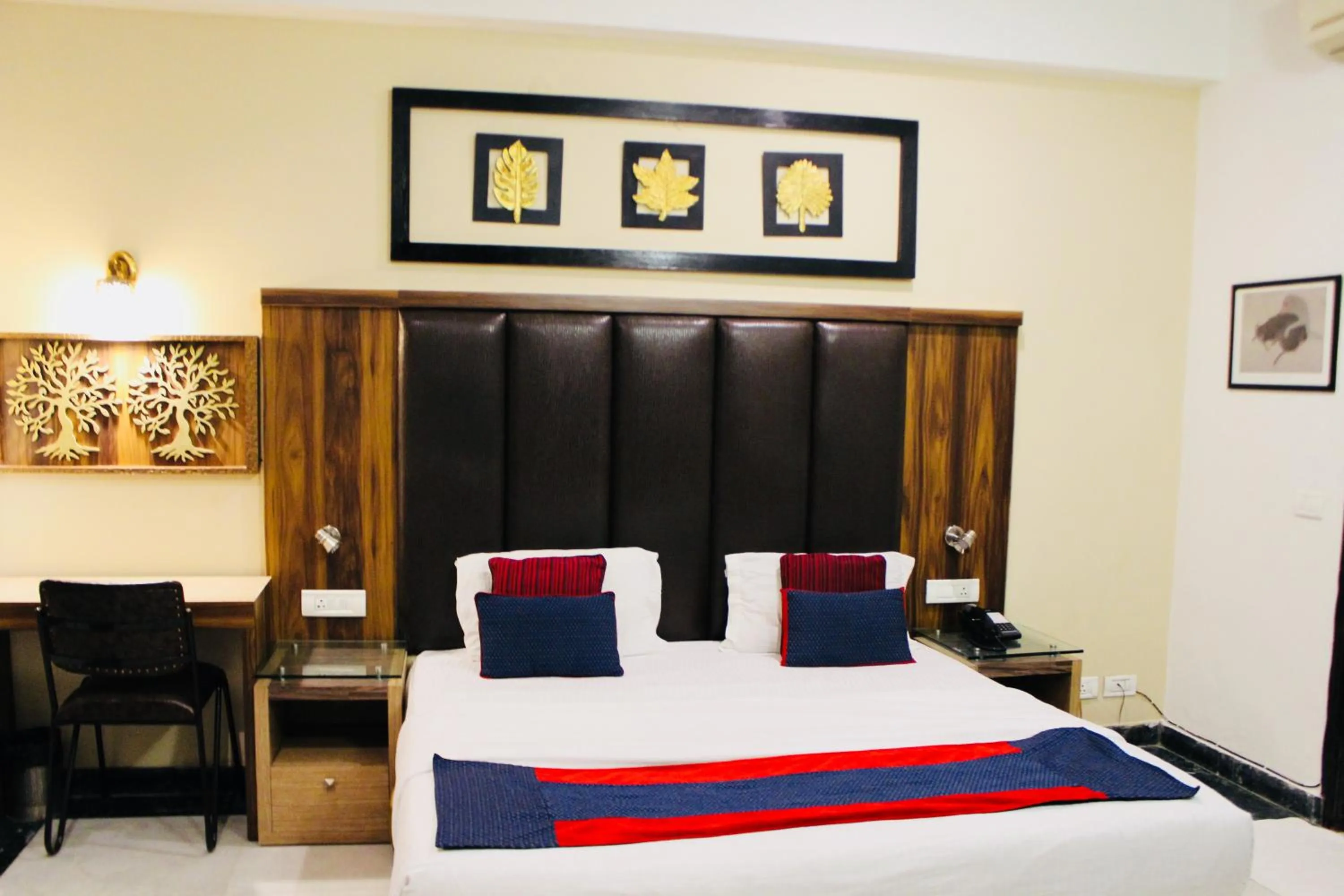 Photo of the whole room in Hotel Imperial Park