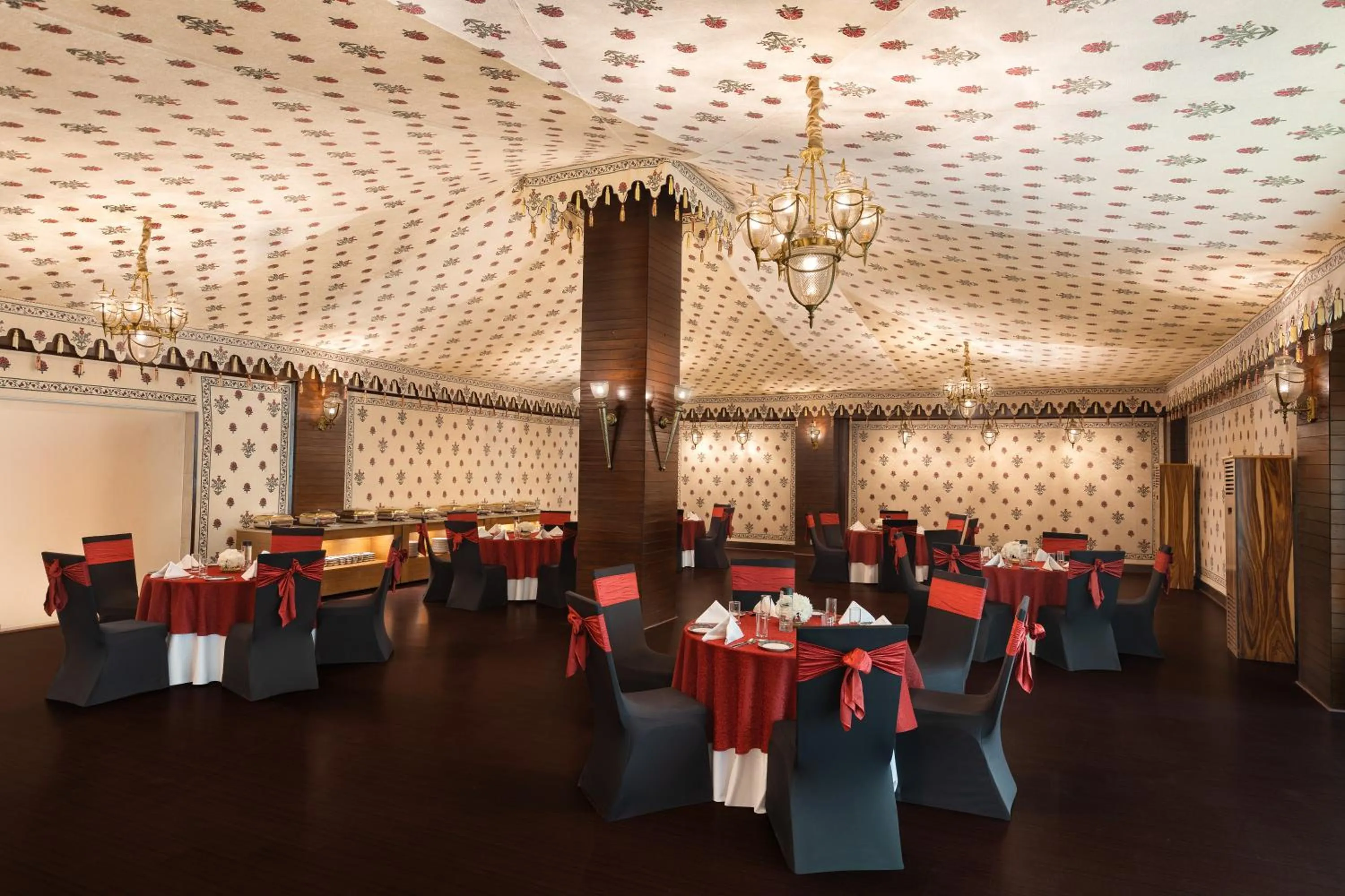 Banquet/Function facilities in Radisson Jaipur City Center