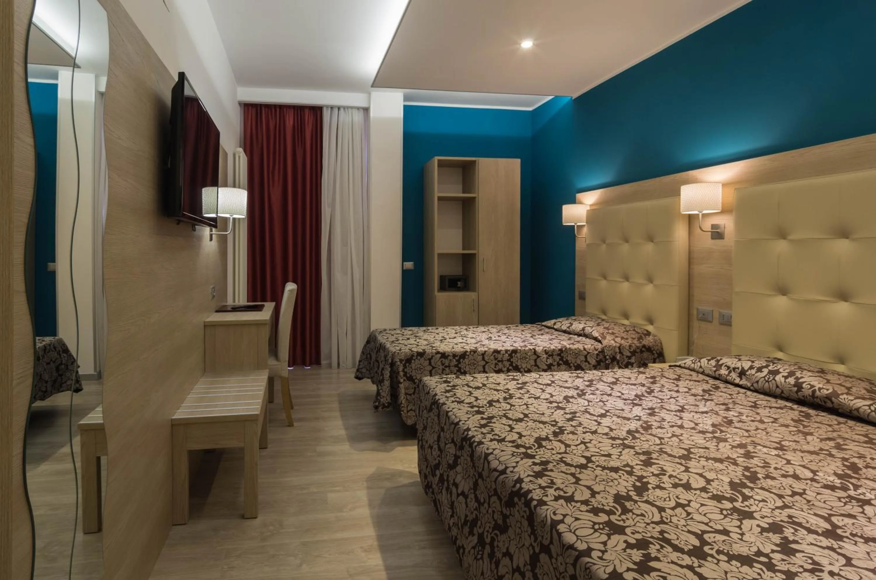 Photo of the whole room, Bed in Hotel Baffo Rosso