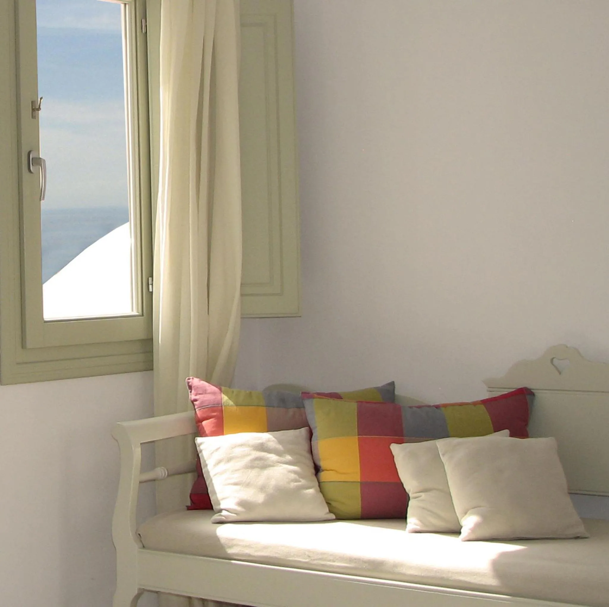 Living room, Bed in Irida - Santorini