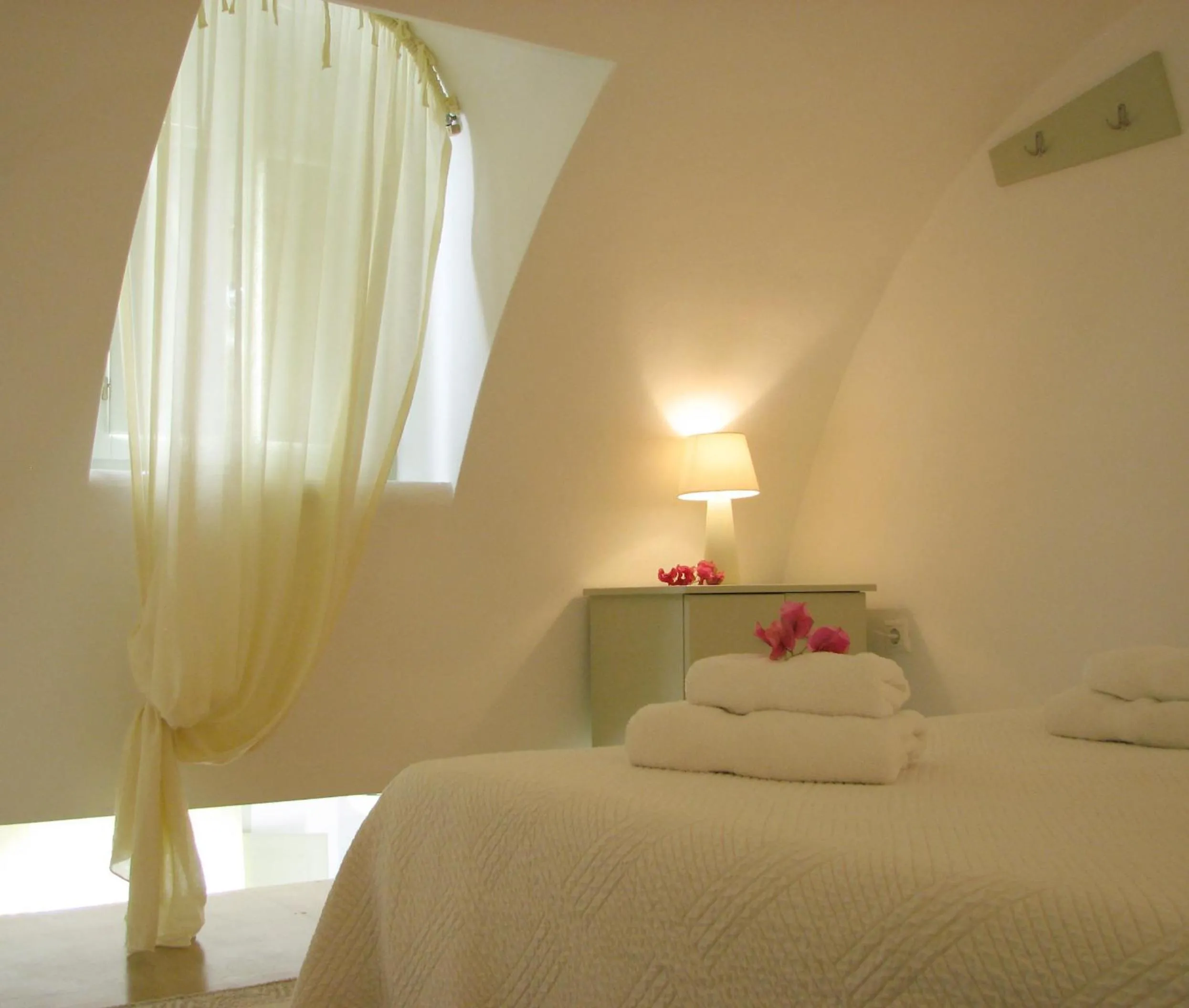 Bed in Irida - Santorini