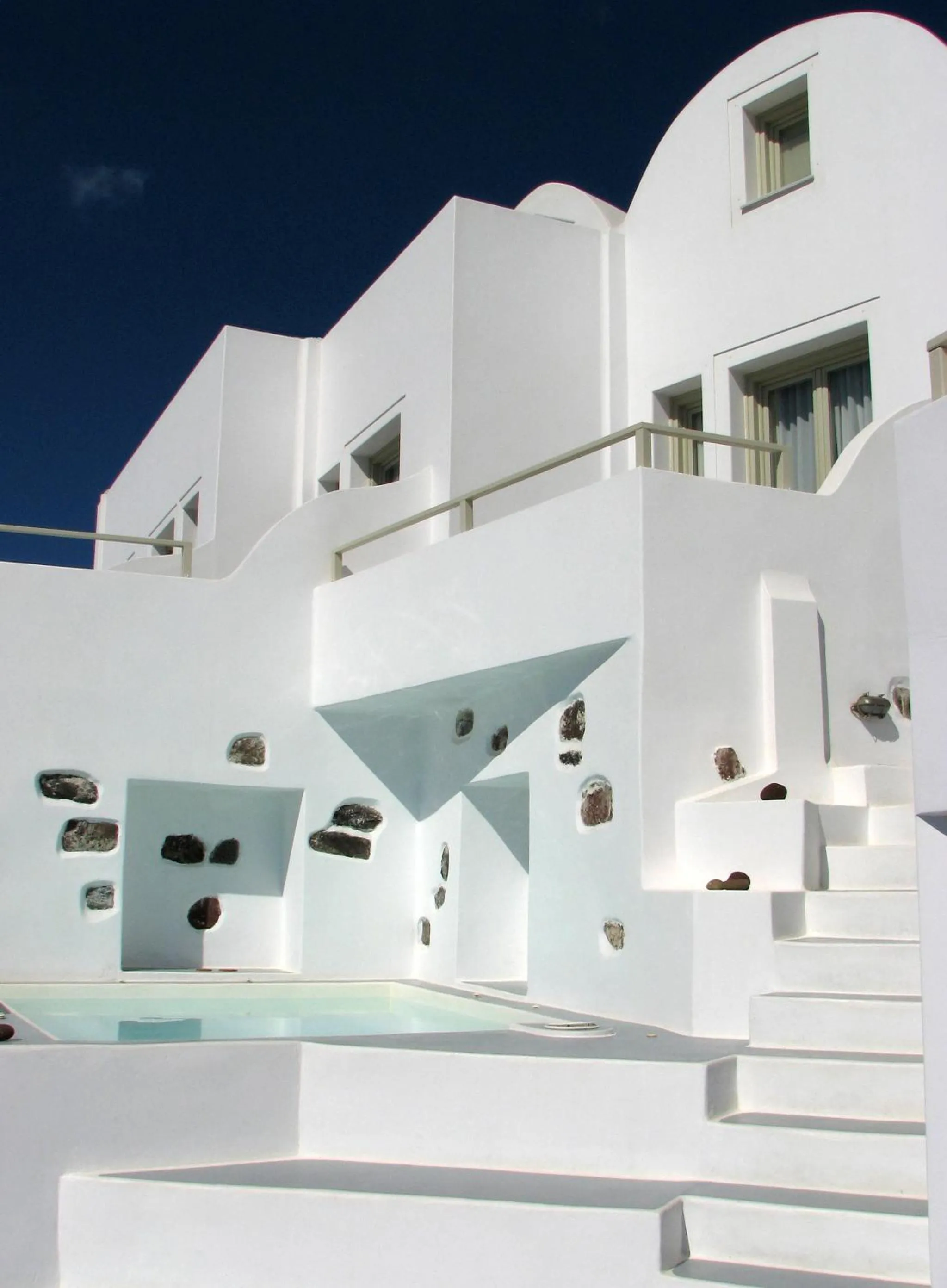 Facade/entrance in Irida - Santorini