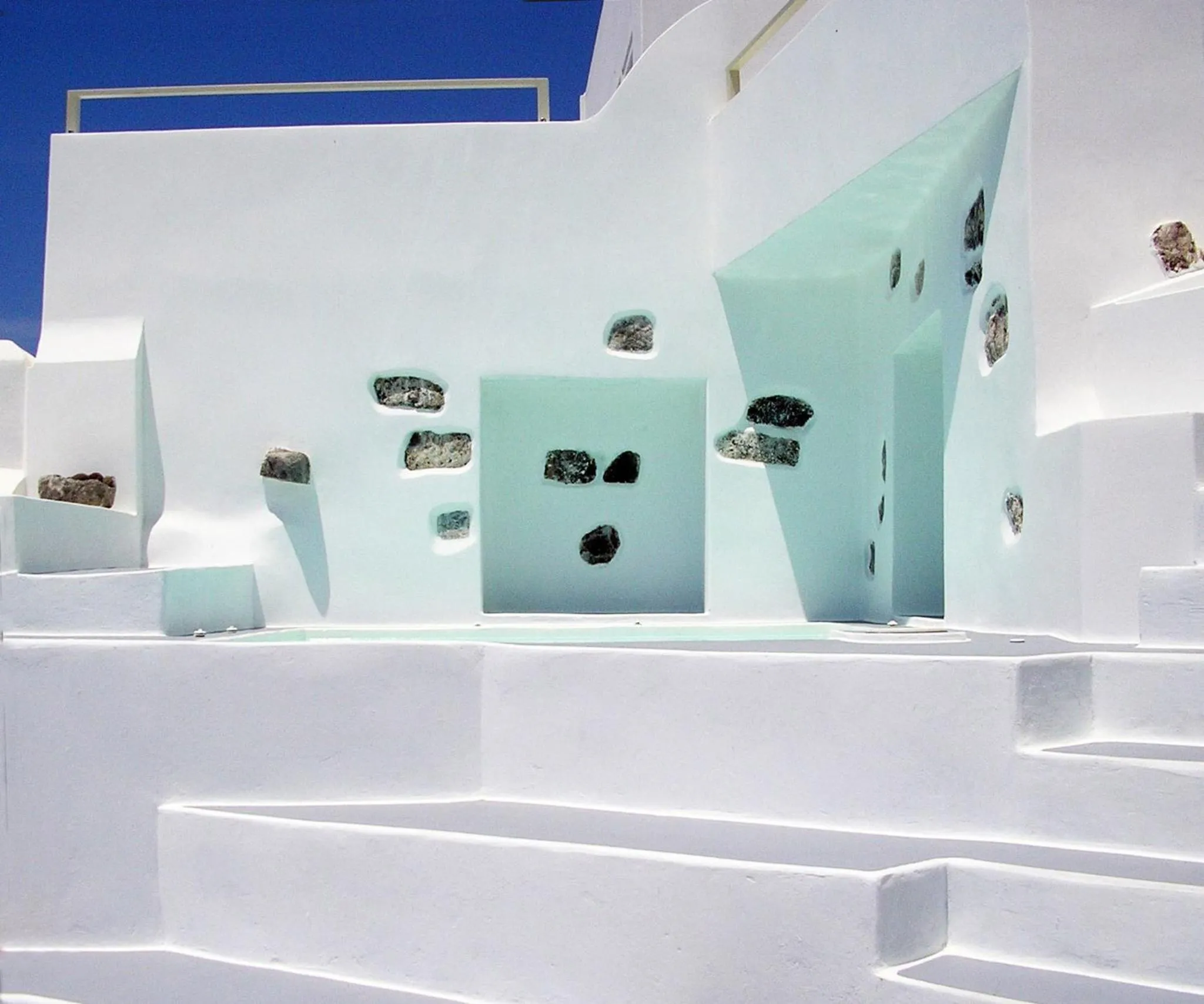 Facade/entrance in Irida - Santorini