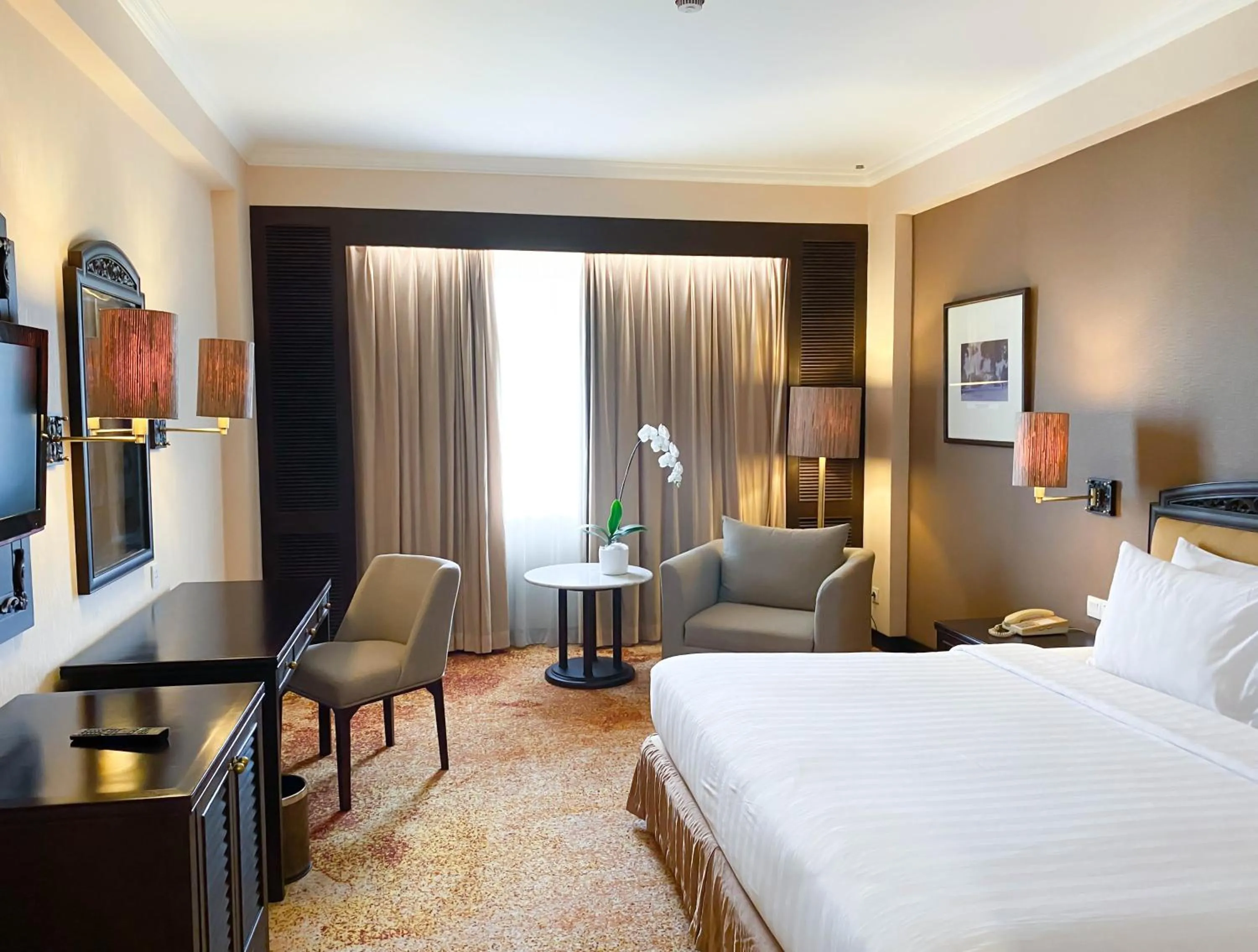Bed in Grand Diamond Hotel Yogyakarta