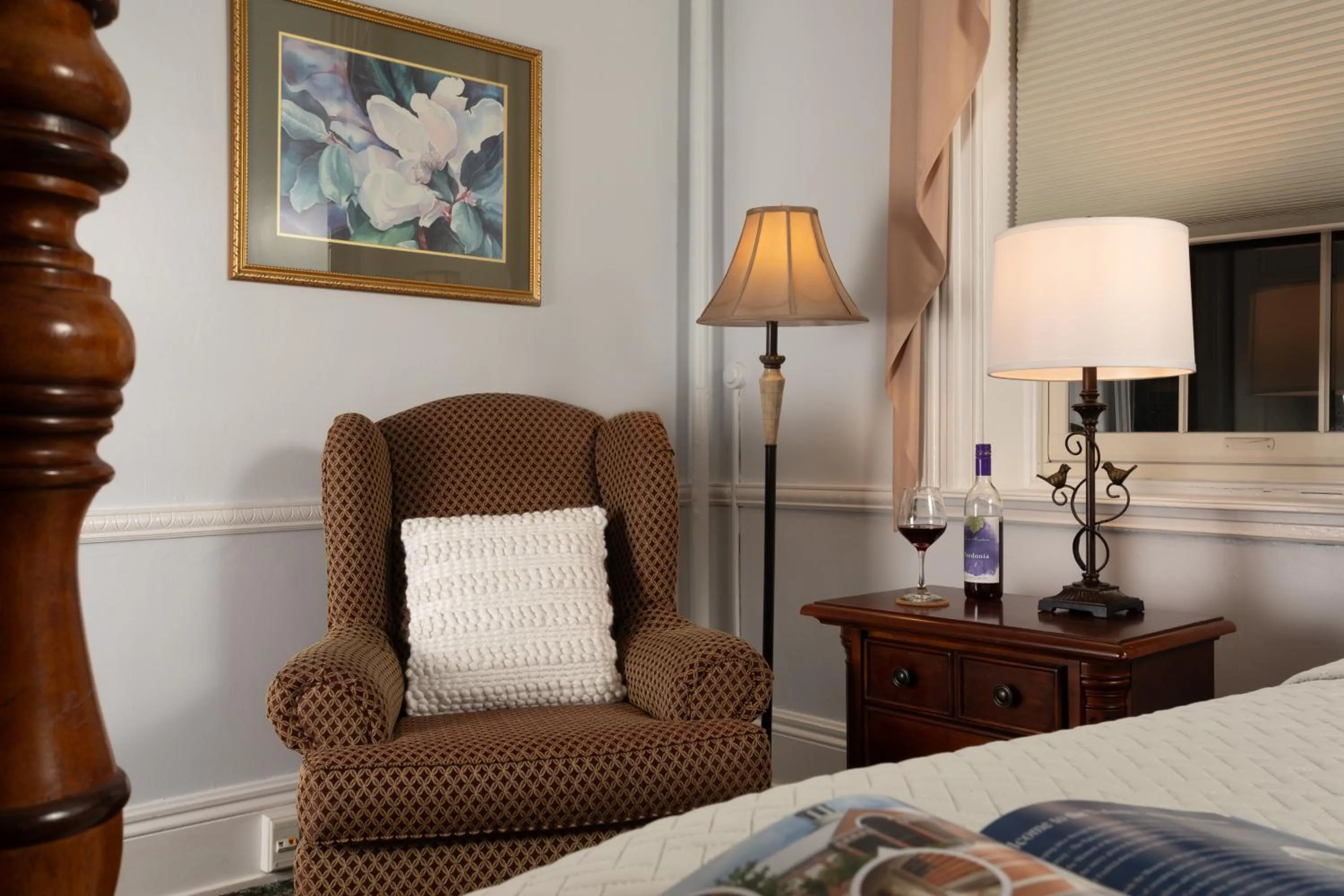 Seating area in Carlisle House Bed and Breakfast