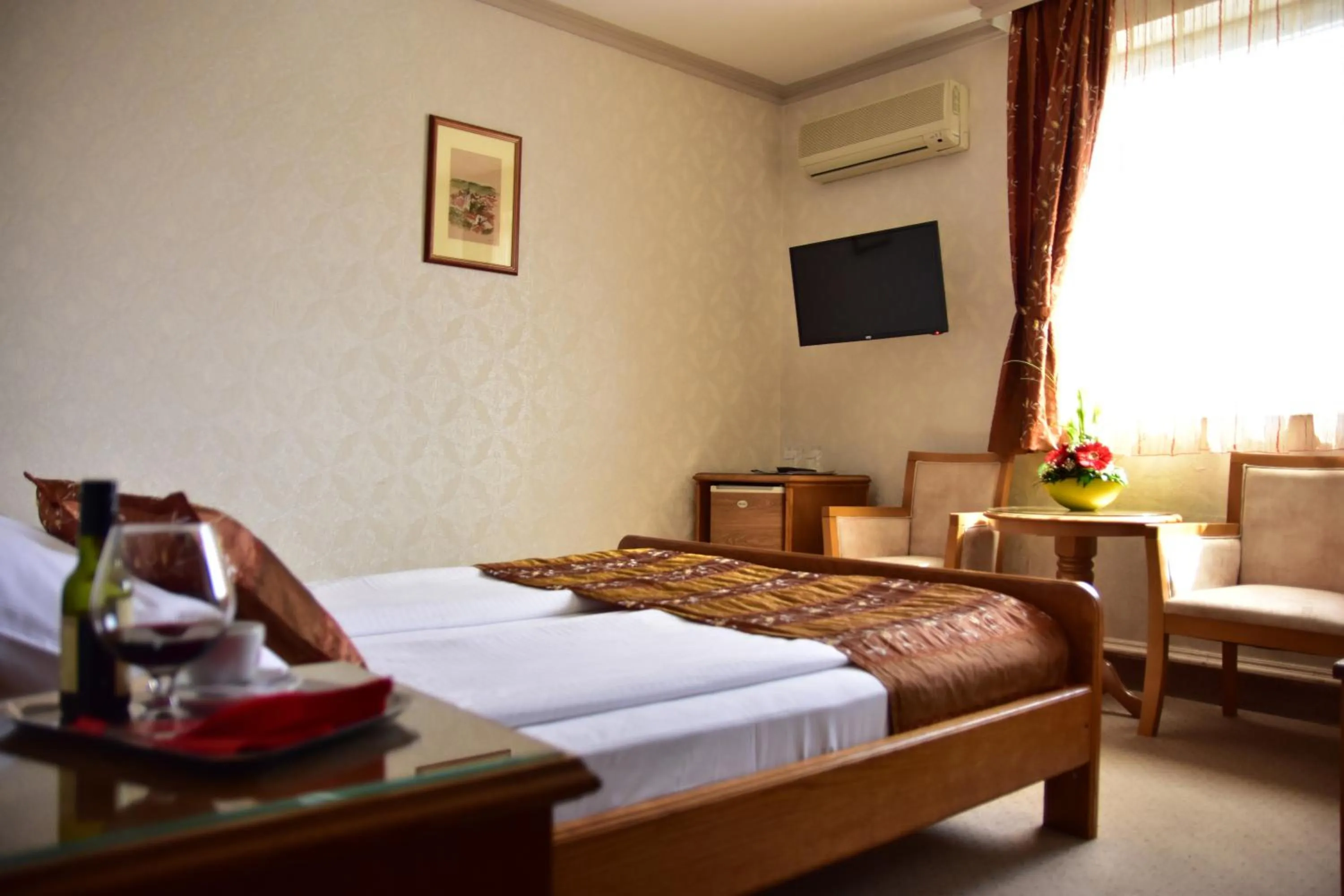 Bed in Garni Hotel Lav
