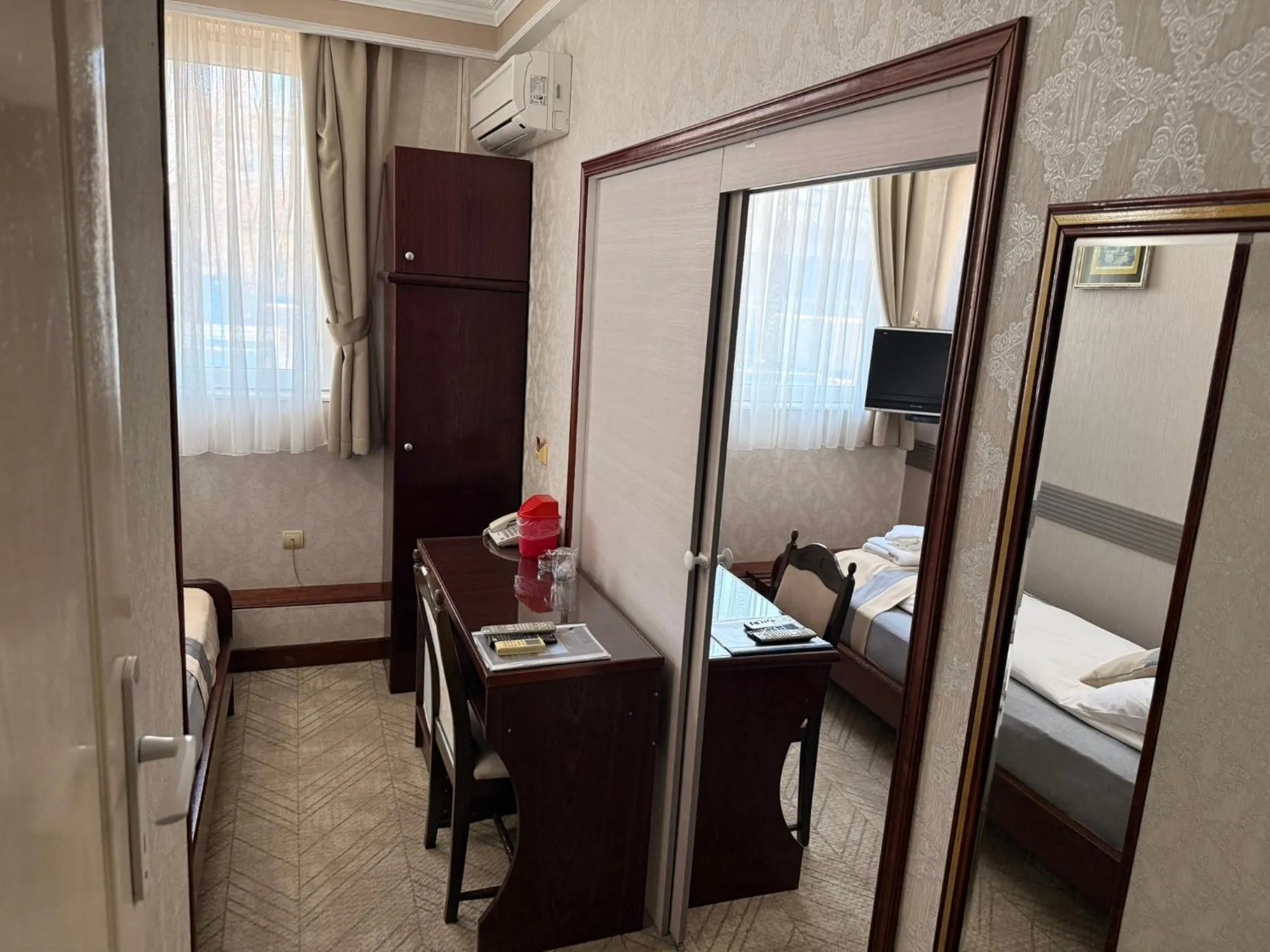 Bedroom, Bed in Garni Hotel Lav