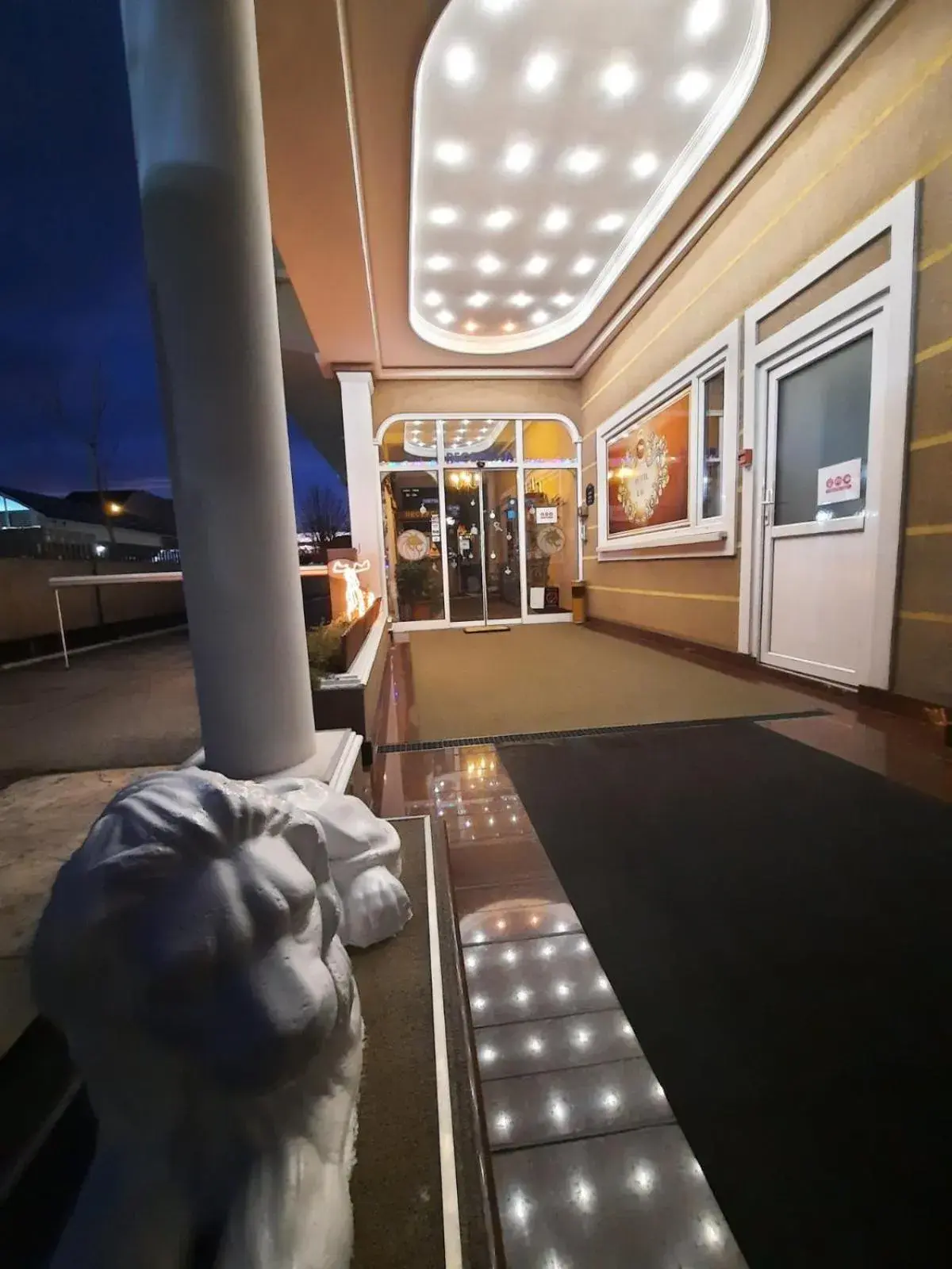 Property building in Garni Hotel Lav Property building in Garni Hotel Lav