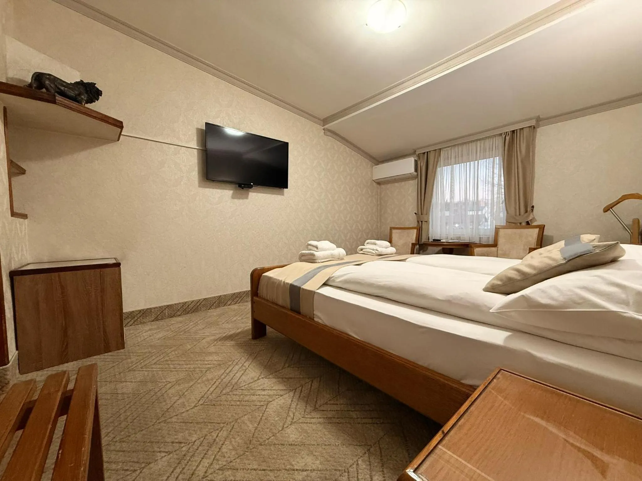 Bedroom, Bed in Garni Hotel Lav