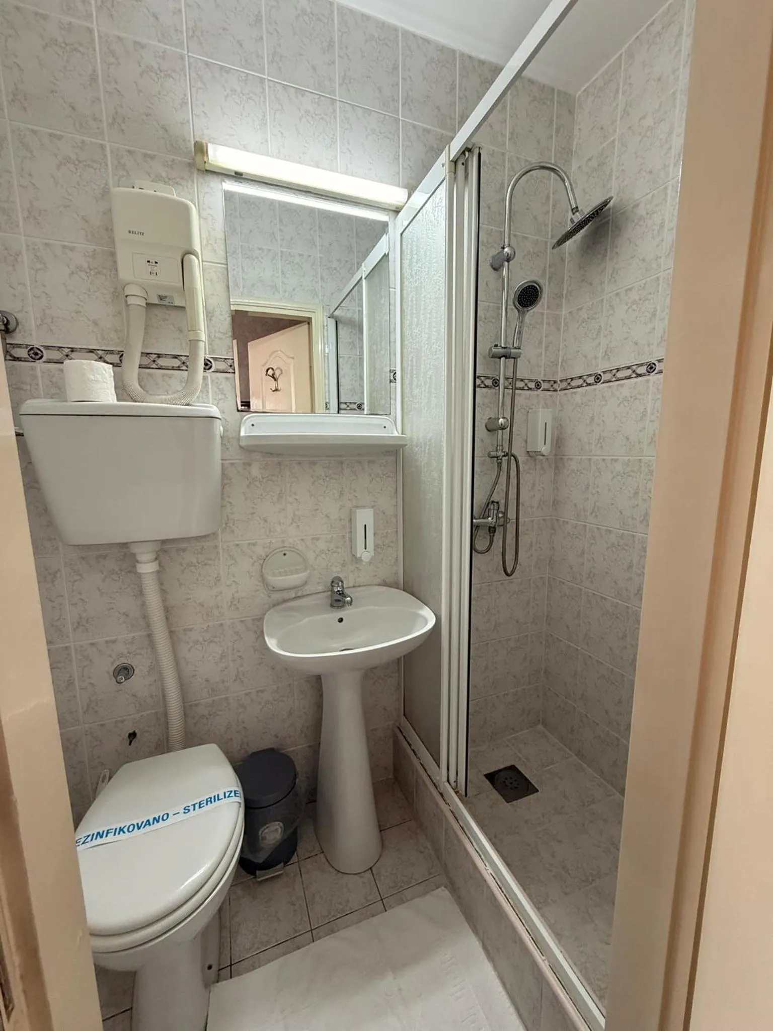 Bathroom in Garni Hotel Lav