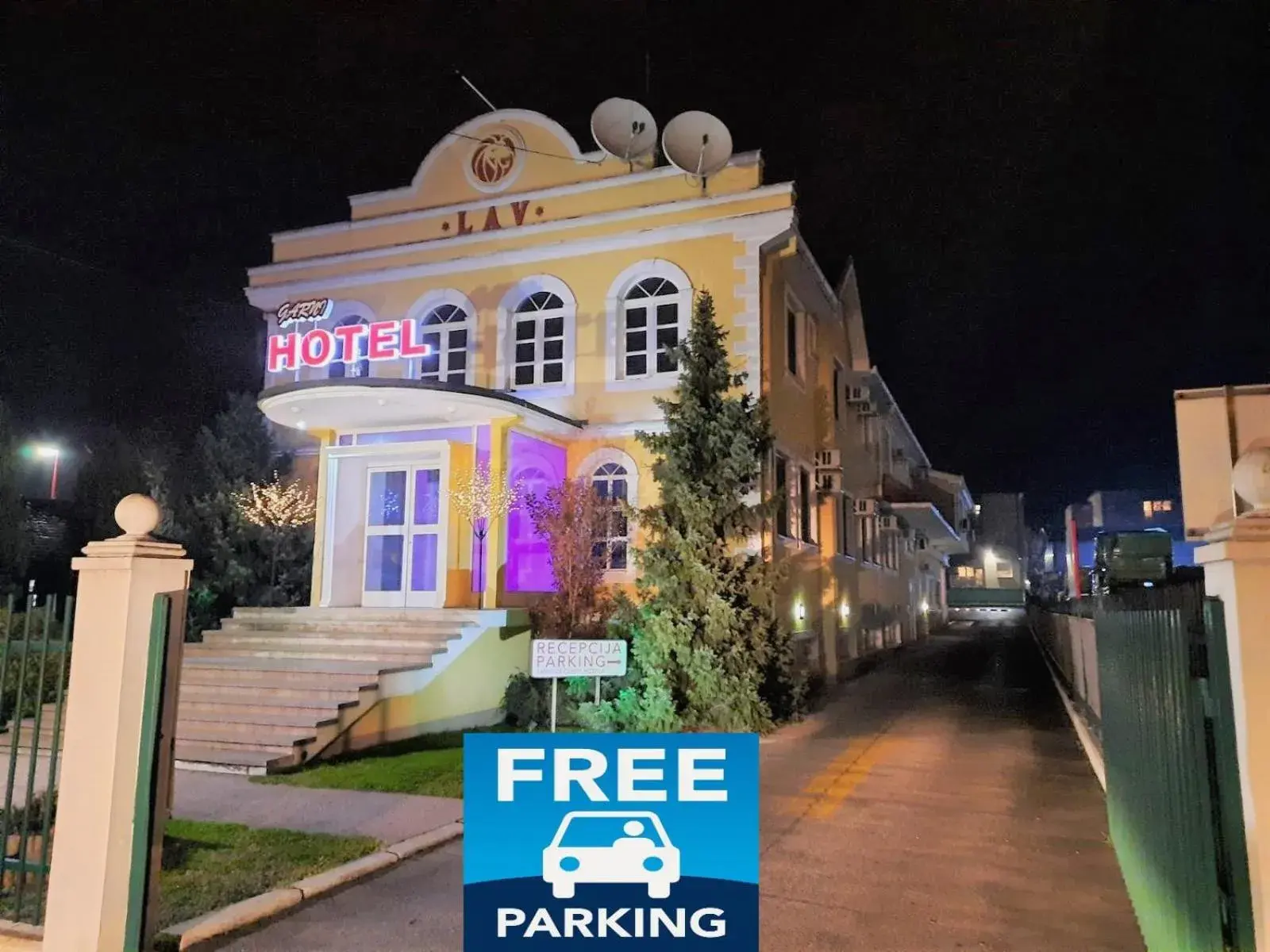Property building in Garni Hotel Lav Property building in Garni Hotel Lav