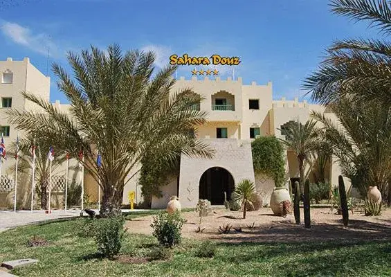 Facade/entrance in Sahara Douz Facade/entrance in Sahara Douz