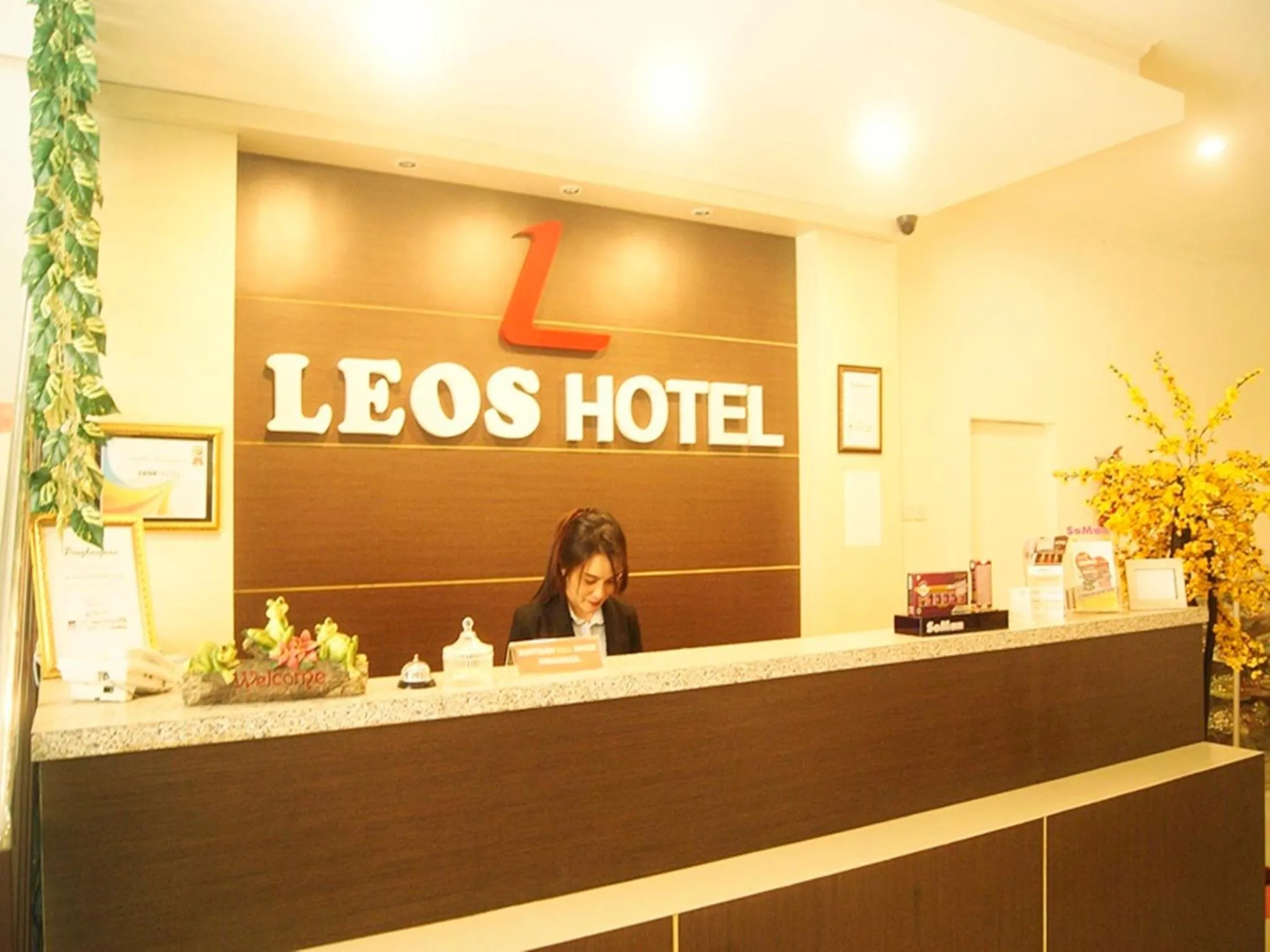 LEOS Hotel