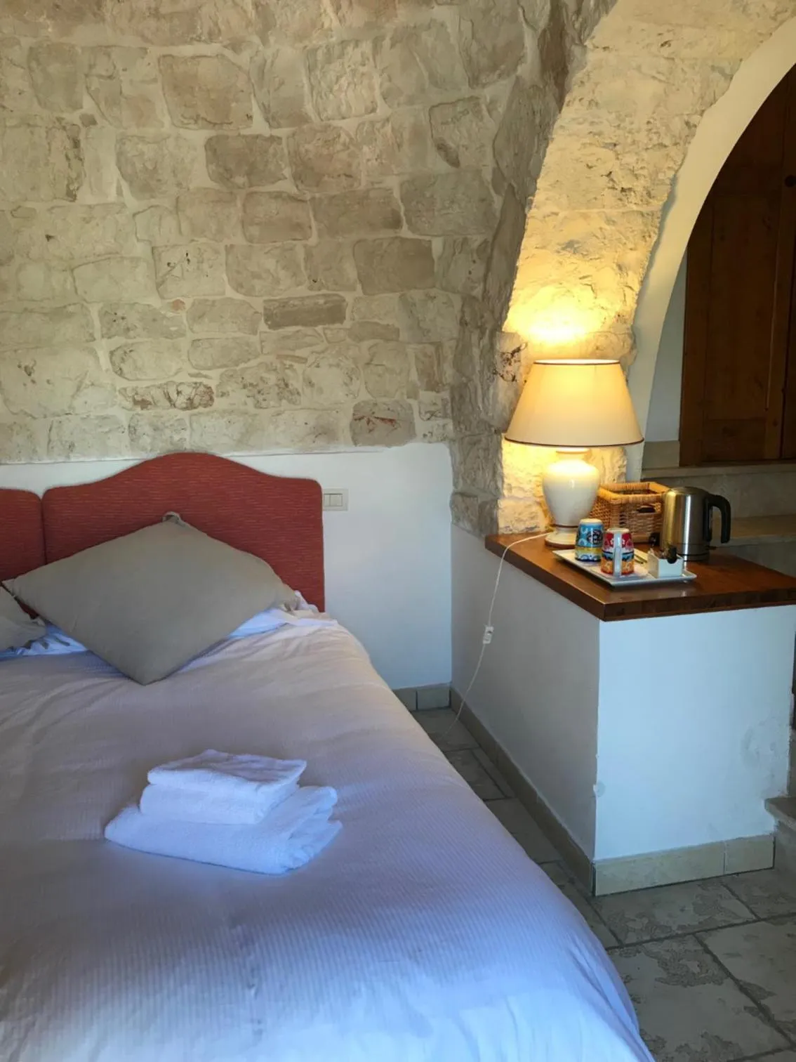 Bed in Relais Masseria Serritella