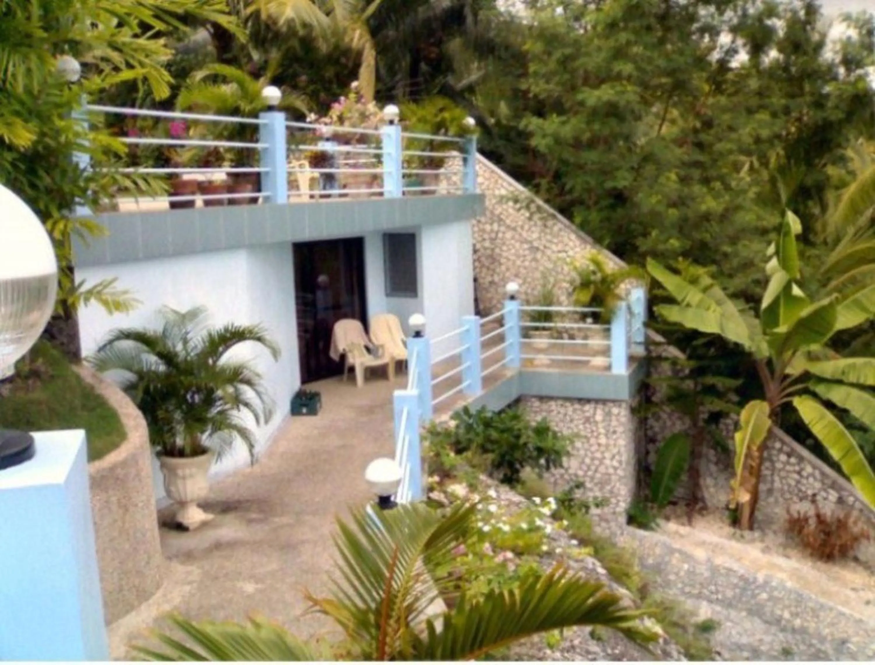 Balcony/Terrace in High Steps Pension