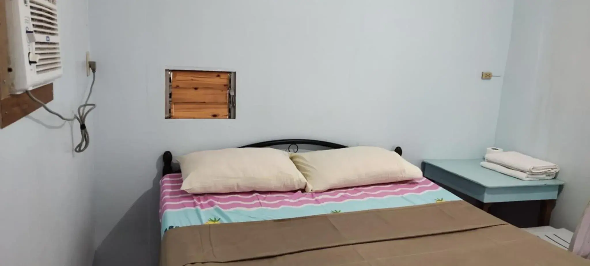 Bed in High Steps Pension Bed in High Steps Pension