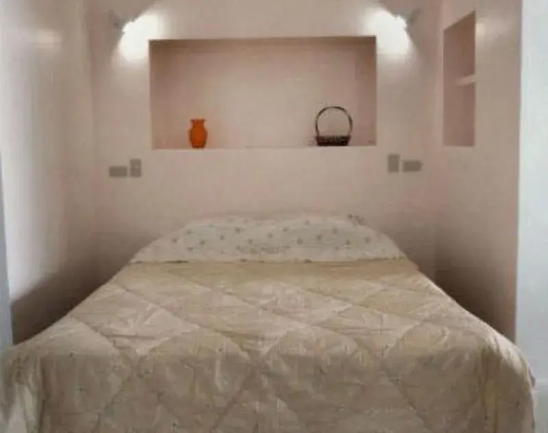 Bedroom, Bed in High Steps Pension Bedroom, Bed in High Steps Pension