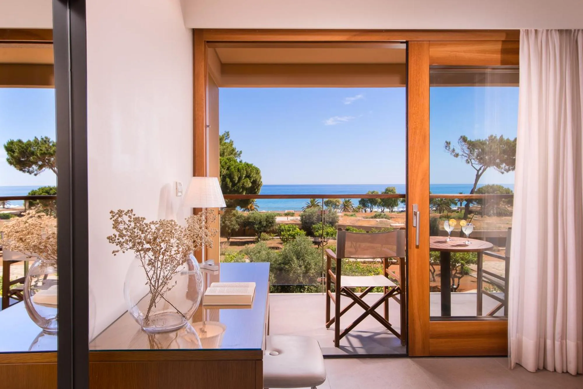 Day in Kernos Beach Hotel & Bungalows