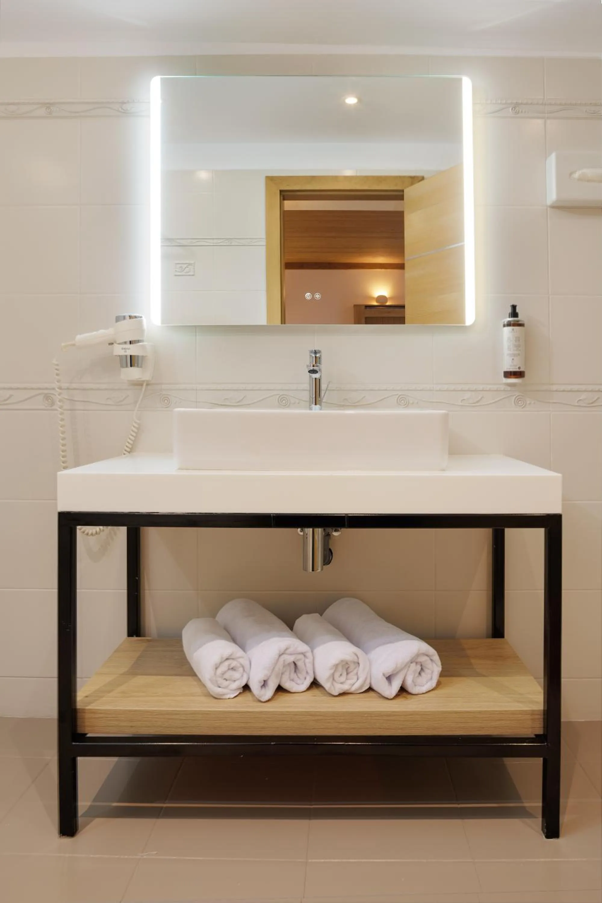 Bathroom in Hotel Regal