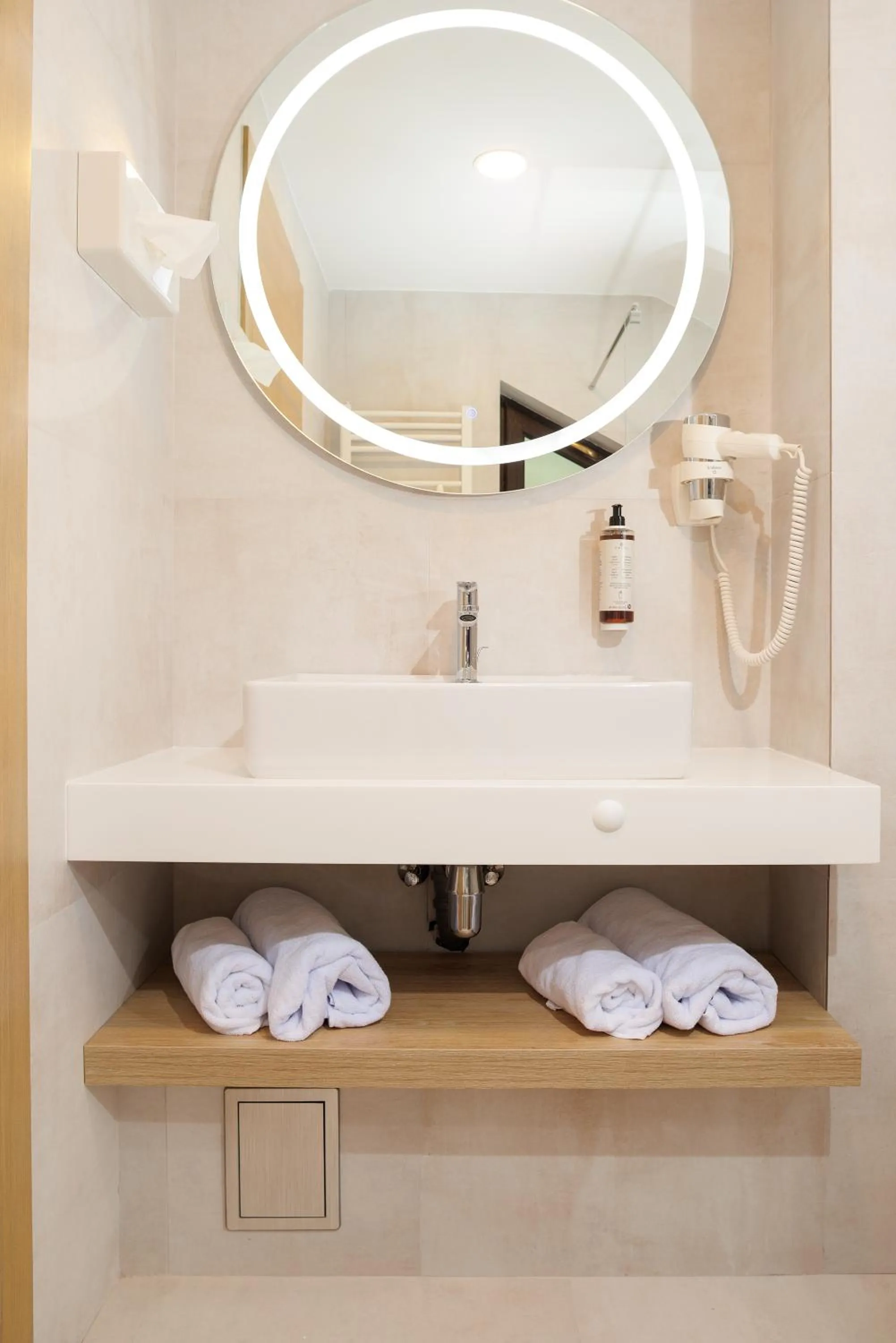 Bathroom in Hotel Regal