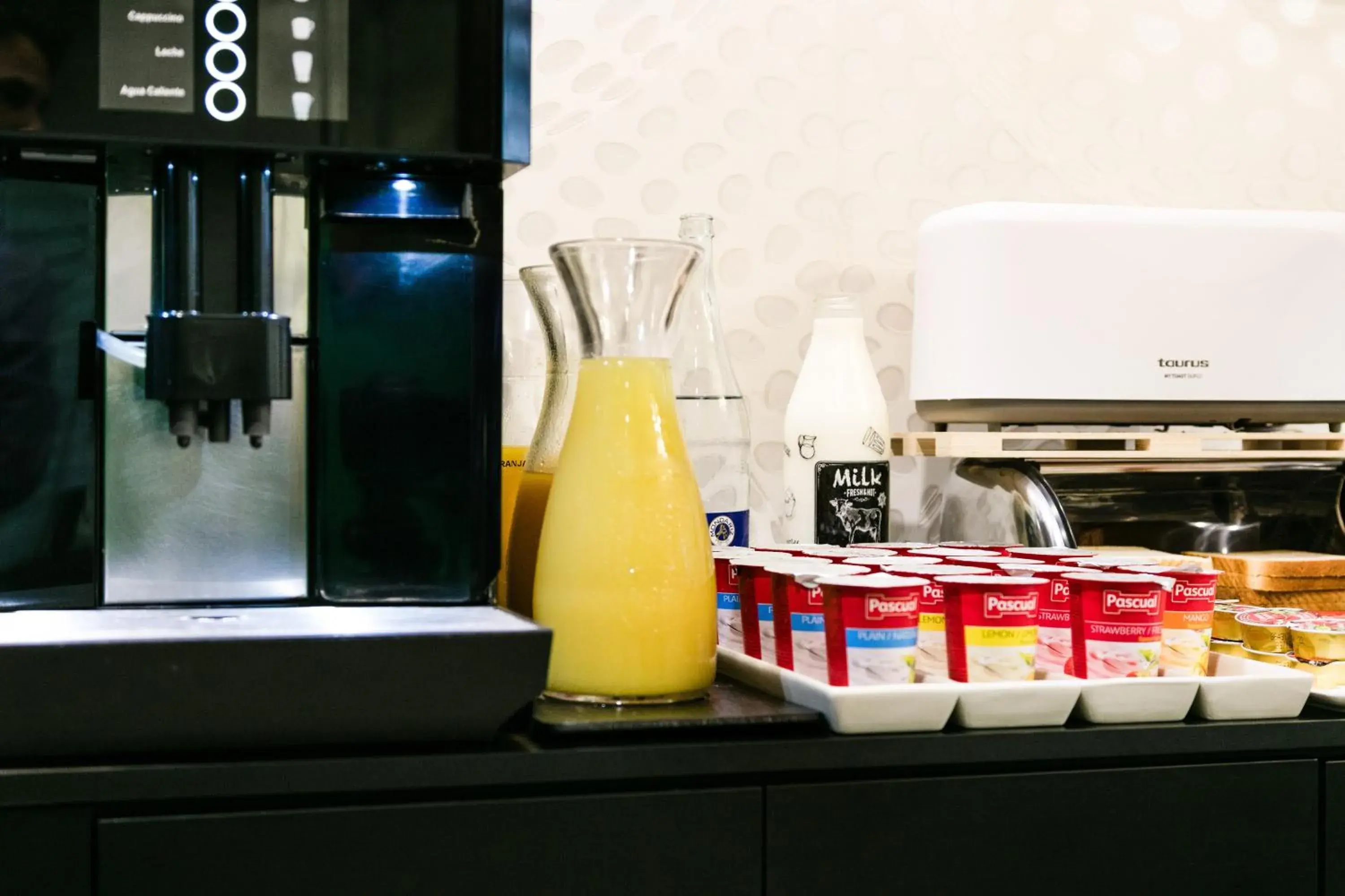 Breakfast in Abba Jazz Hotel Vitoria Breakfast in Abba Jazz Hotel Vitoria