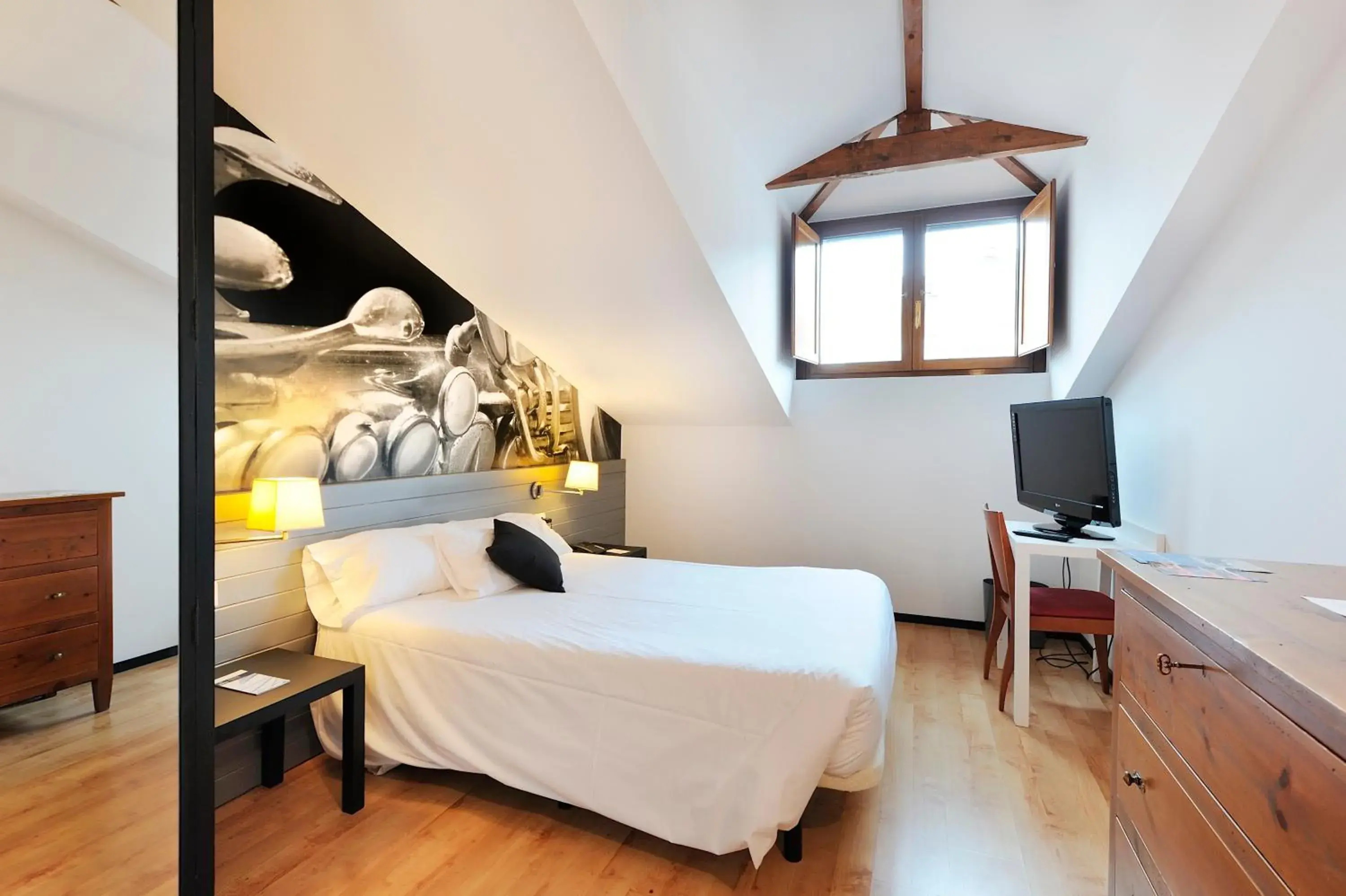 Bed in Abba Jazz Hotel Vitoria Bed in Abba Jazz Hotel Vitoria