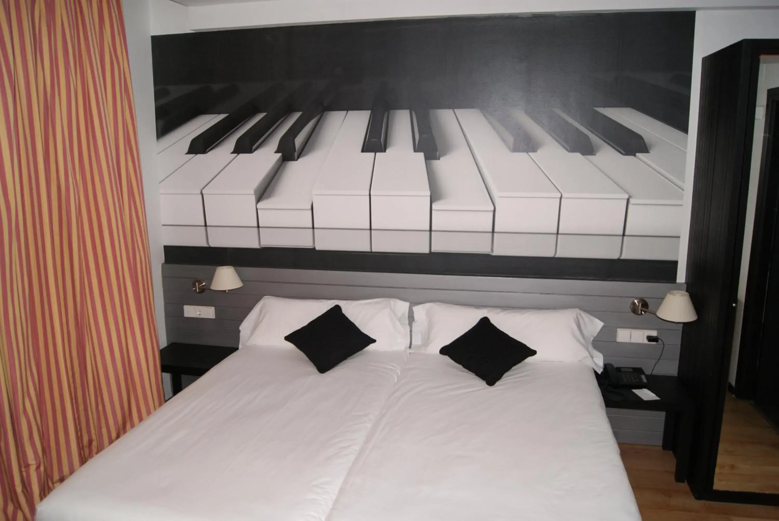 Bed in Abba Jazz Hotel Vitoria Bed in Abba Jazz Hotel Vitoria