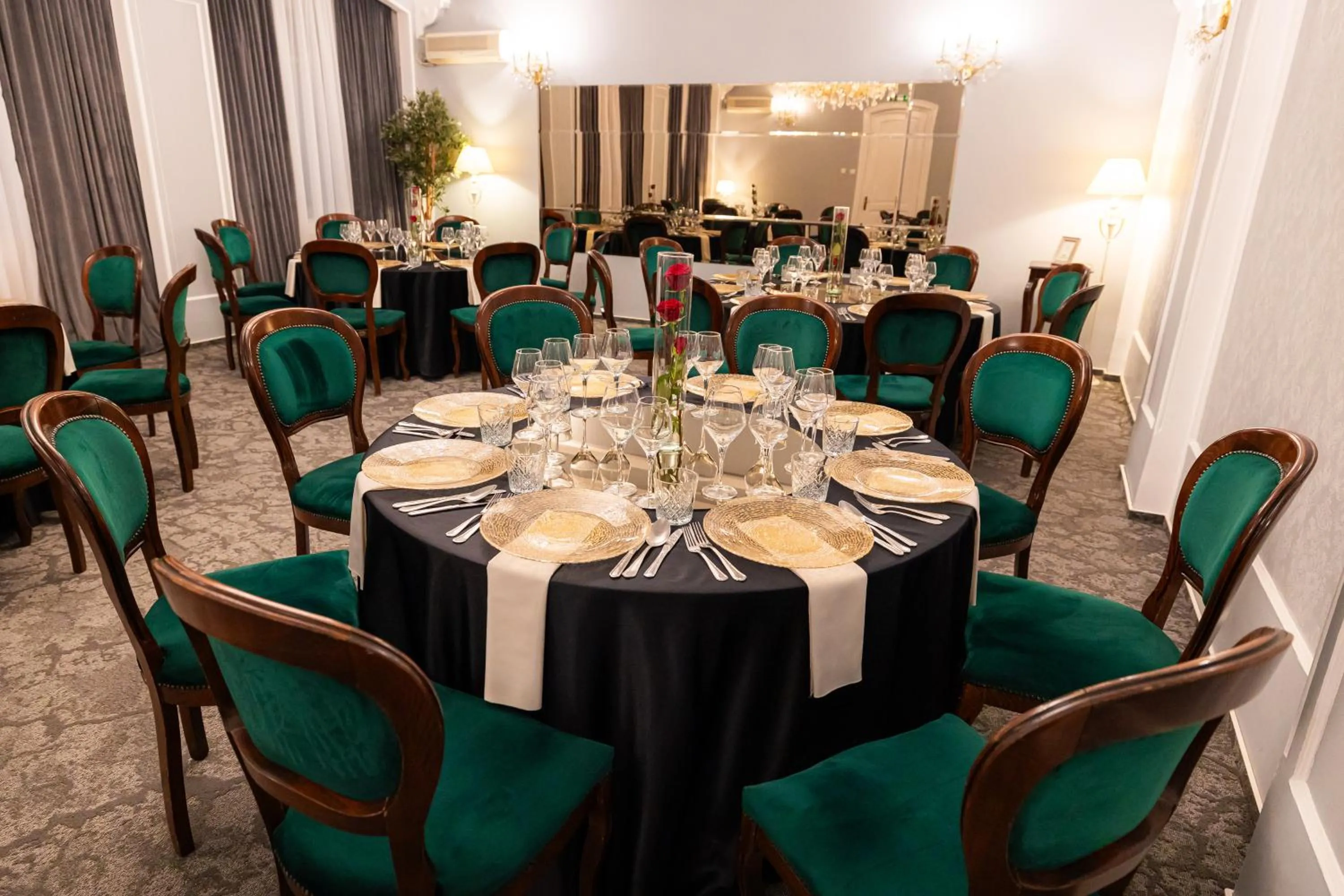 Hotel Brilliant Meseș