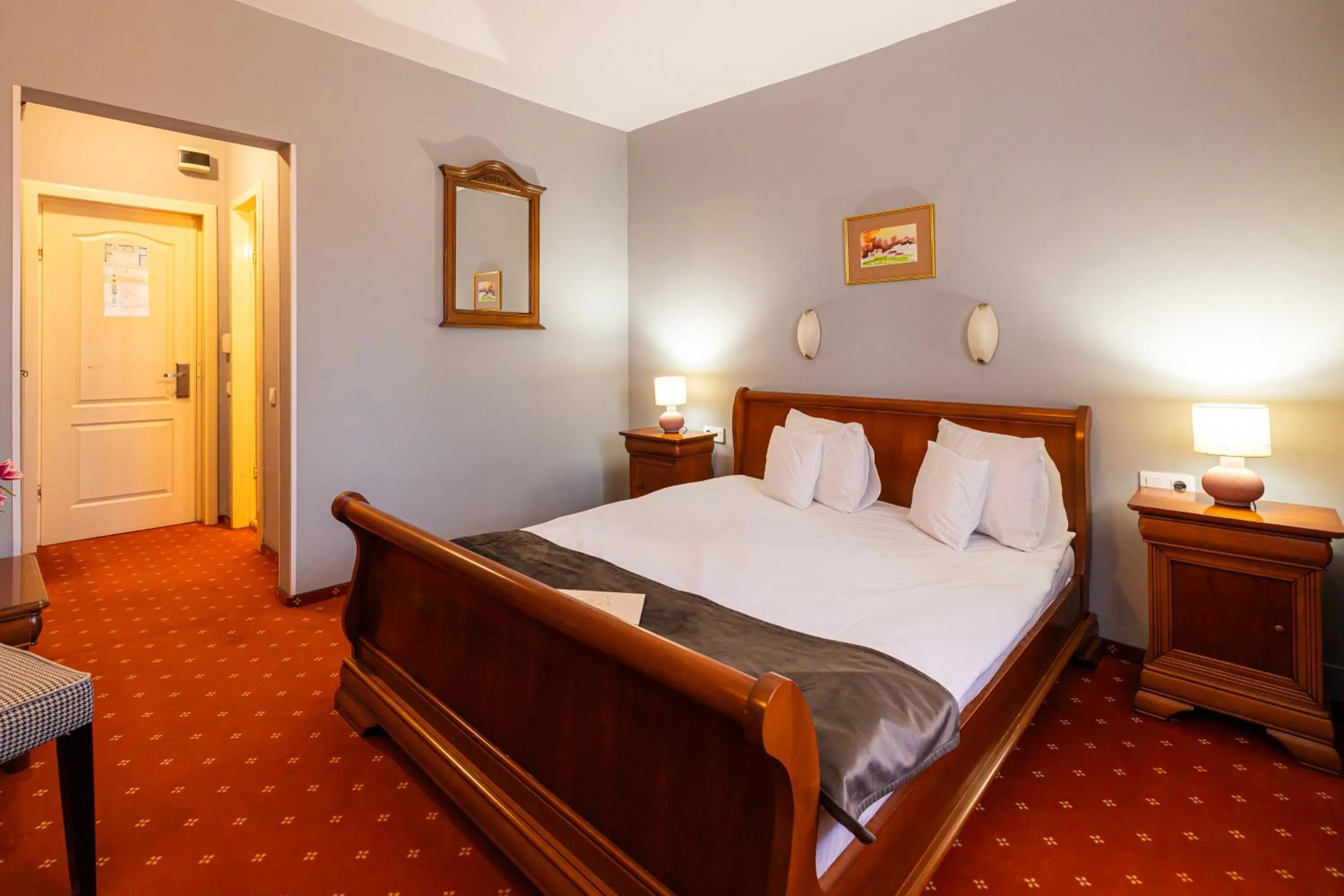 Bed in Hotel Brilliant Meseș