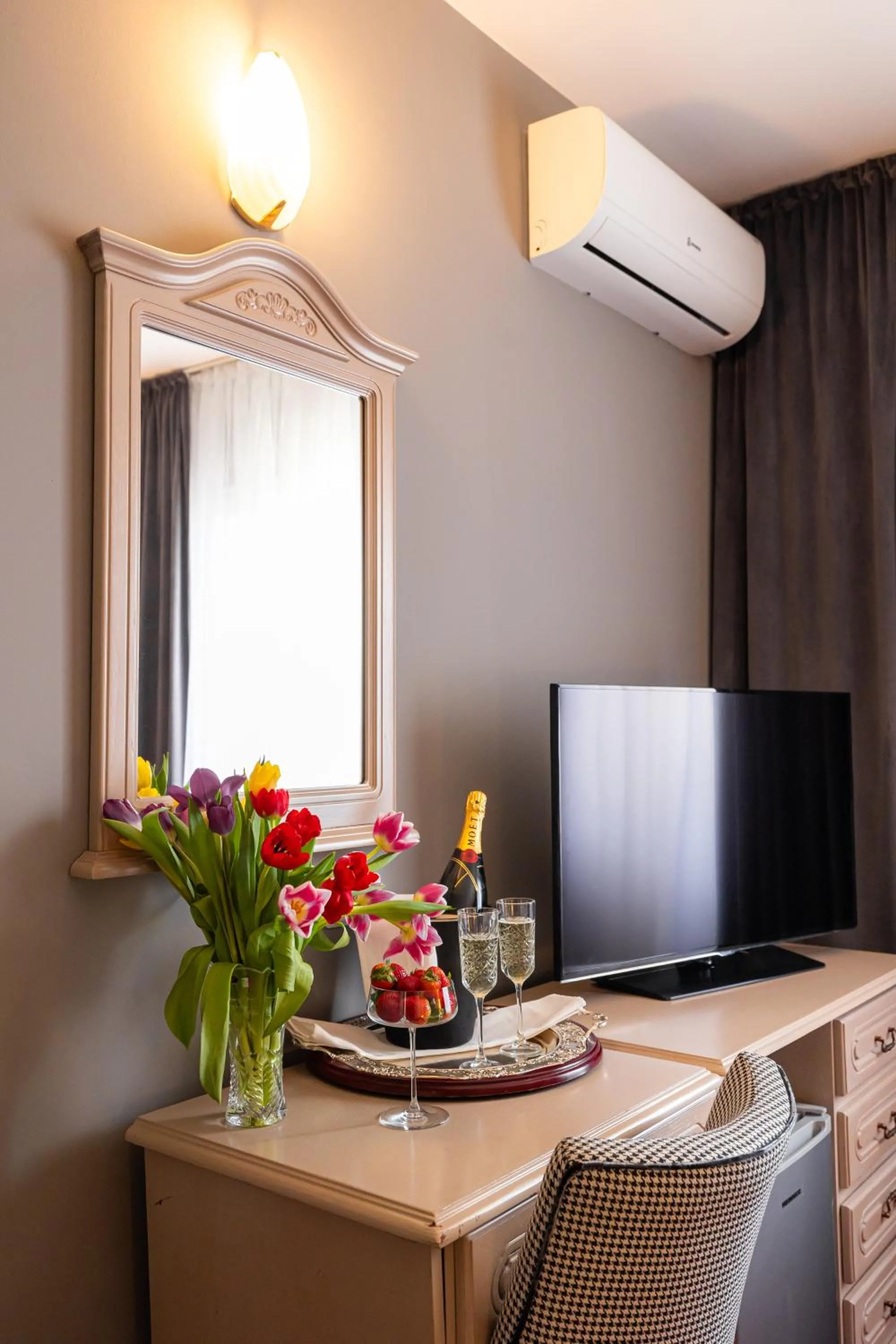 Hotel Brilliant Meseș