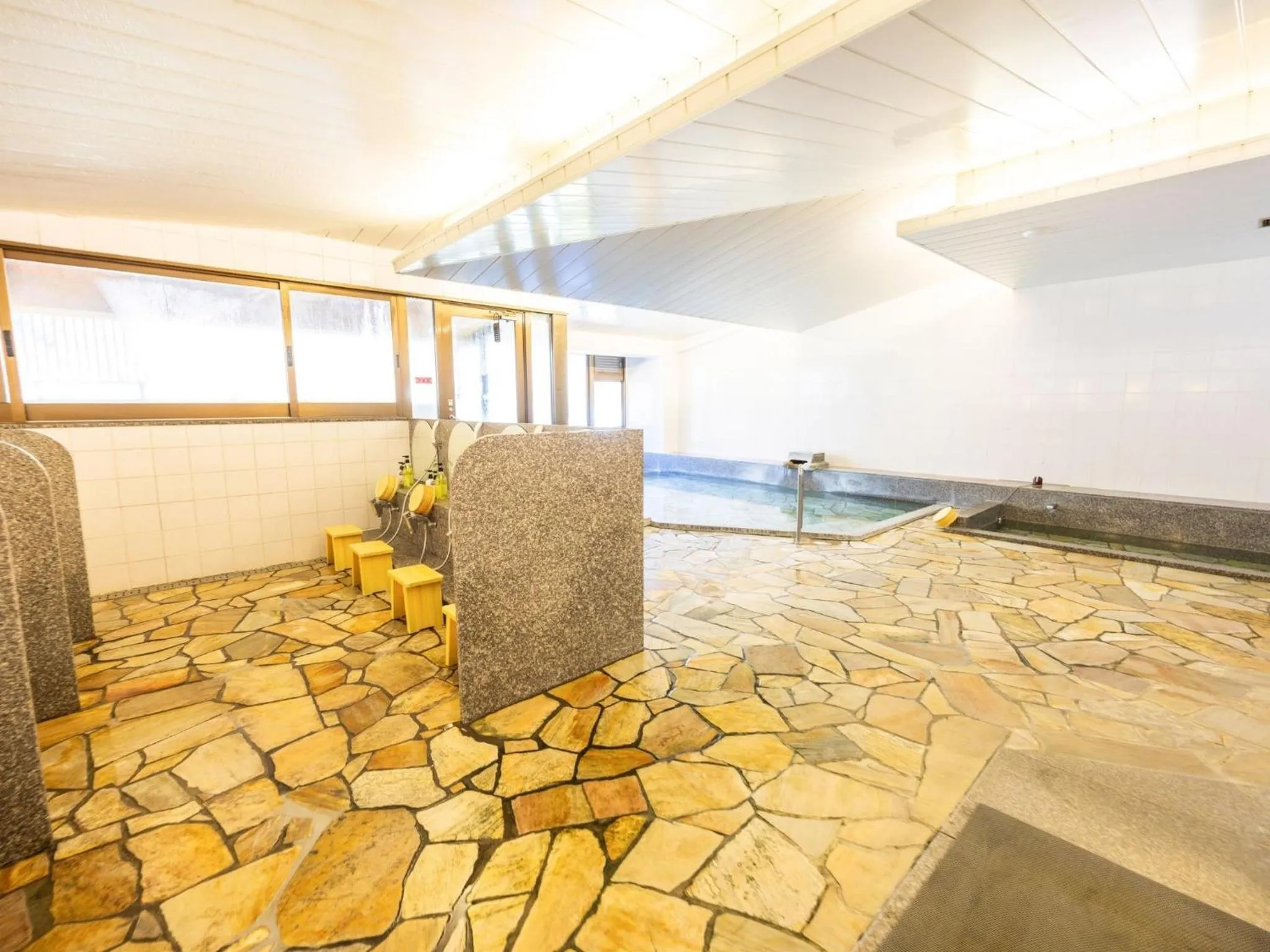 Public Bath in Hakoneji Kaiun