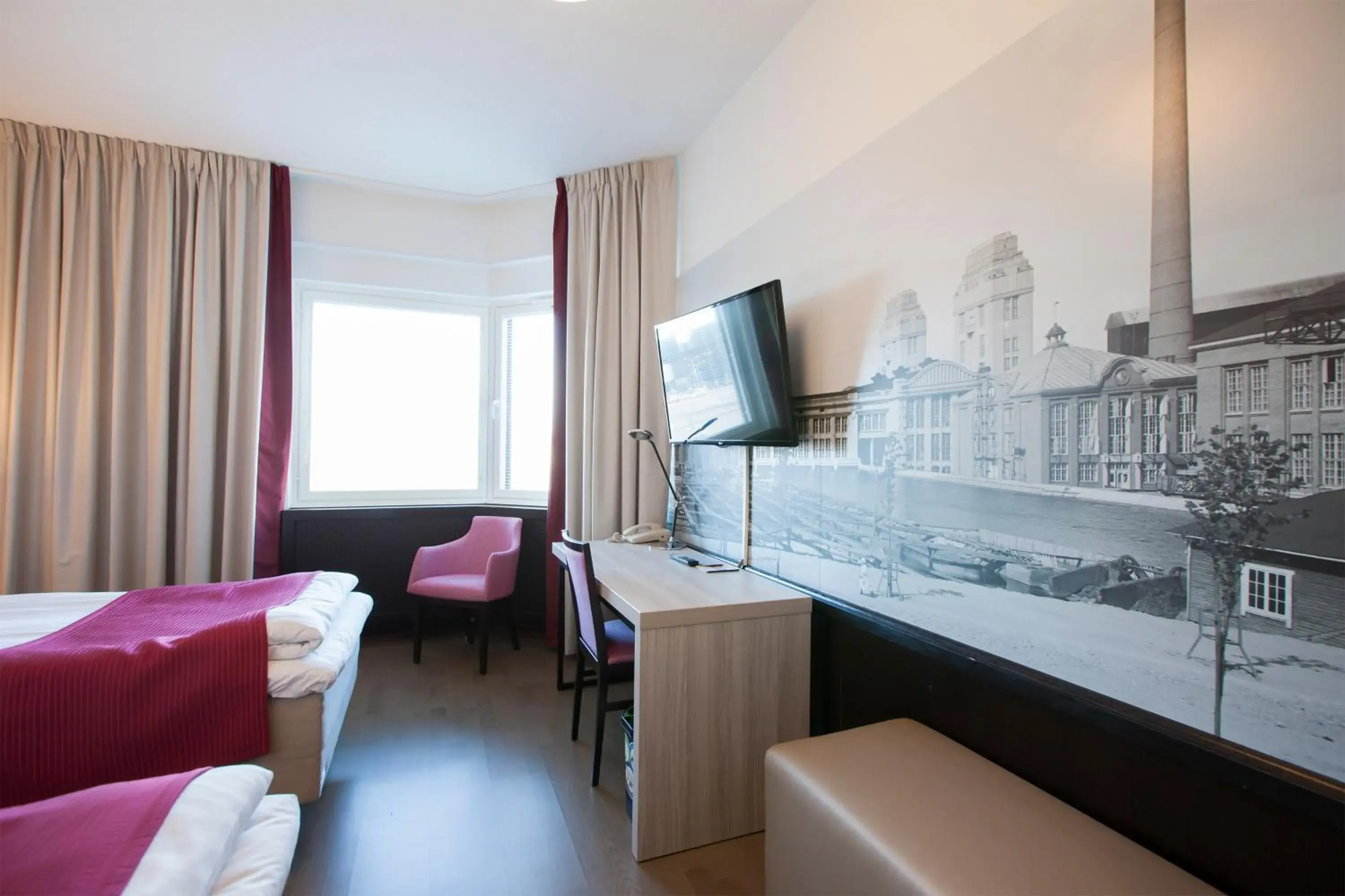 Standard Twin Room - single occupancy in Hotel Oscar Standard Twin Room - single occupancy in Hotel Oscar