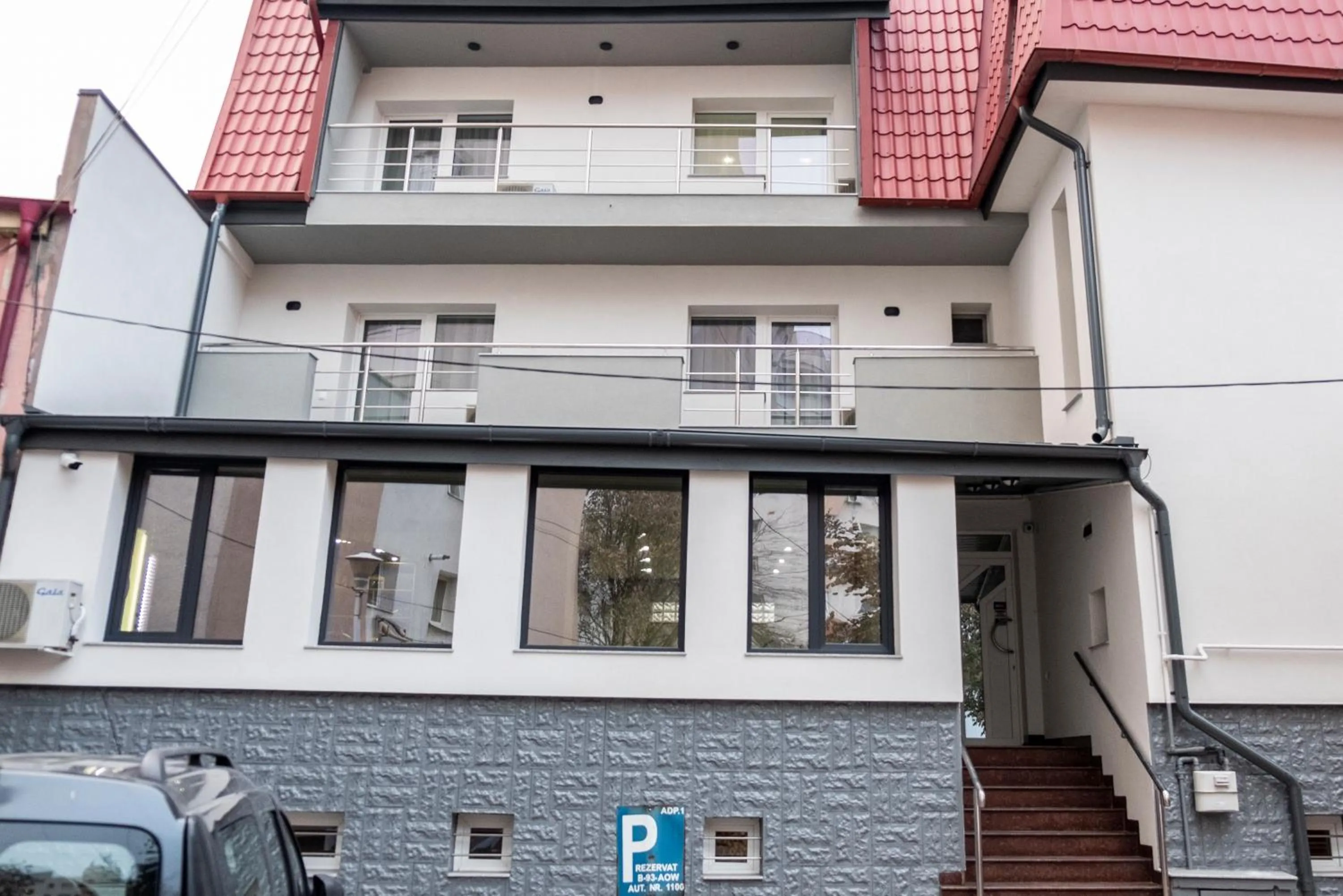 Property building in Casa Gabriela