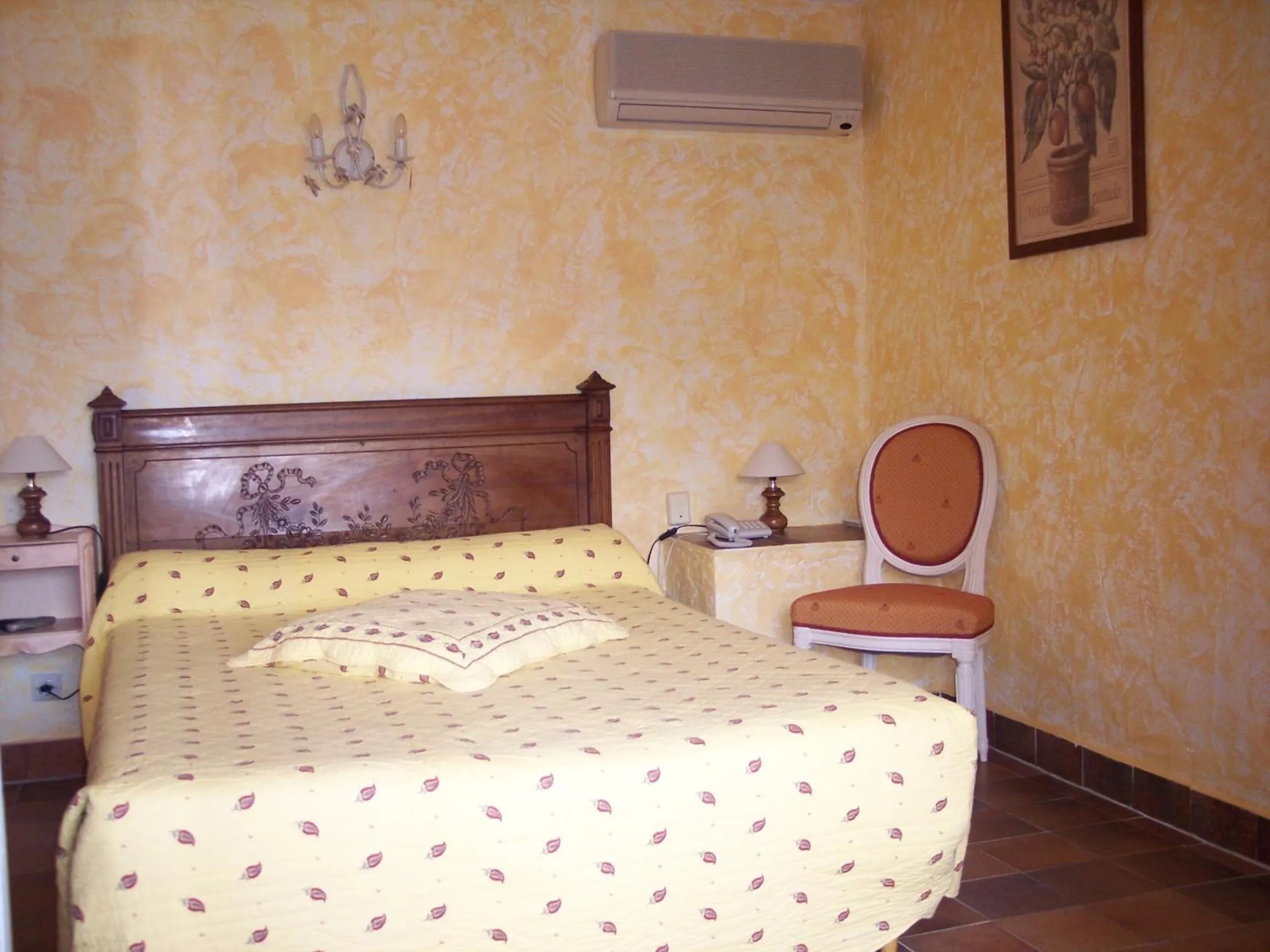 Double Room in La Pierrerie