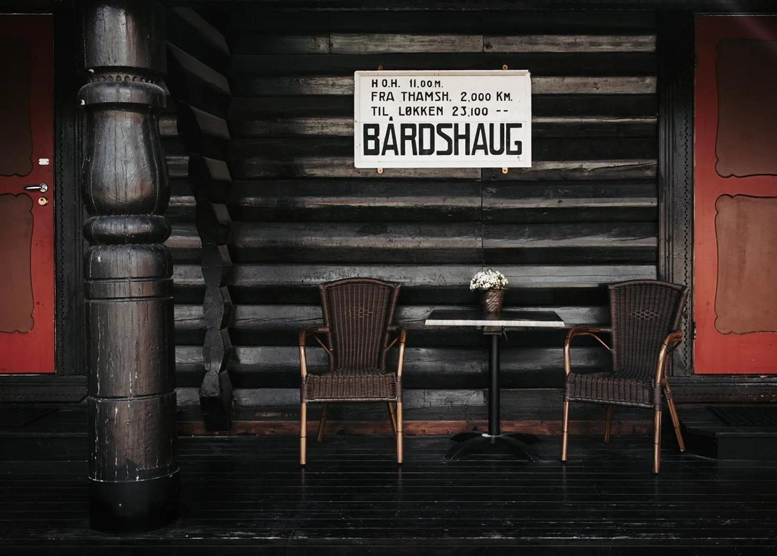 Property building in Bårdshaug Herregård