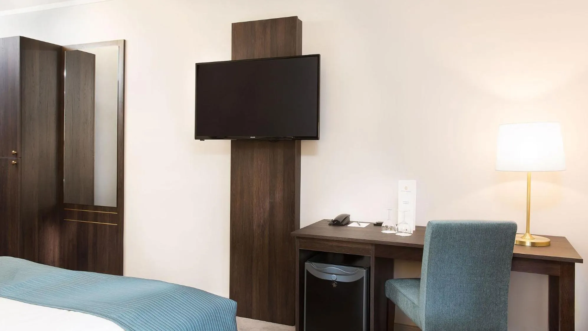 Bedroom, Bed in Bårdshaug Herregård