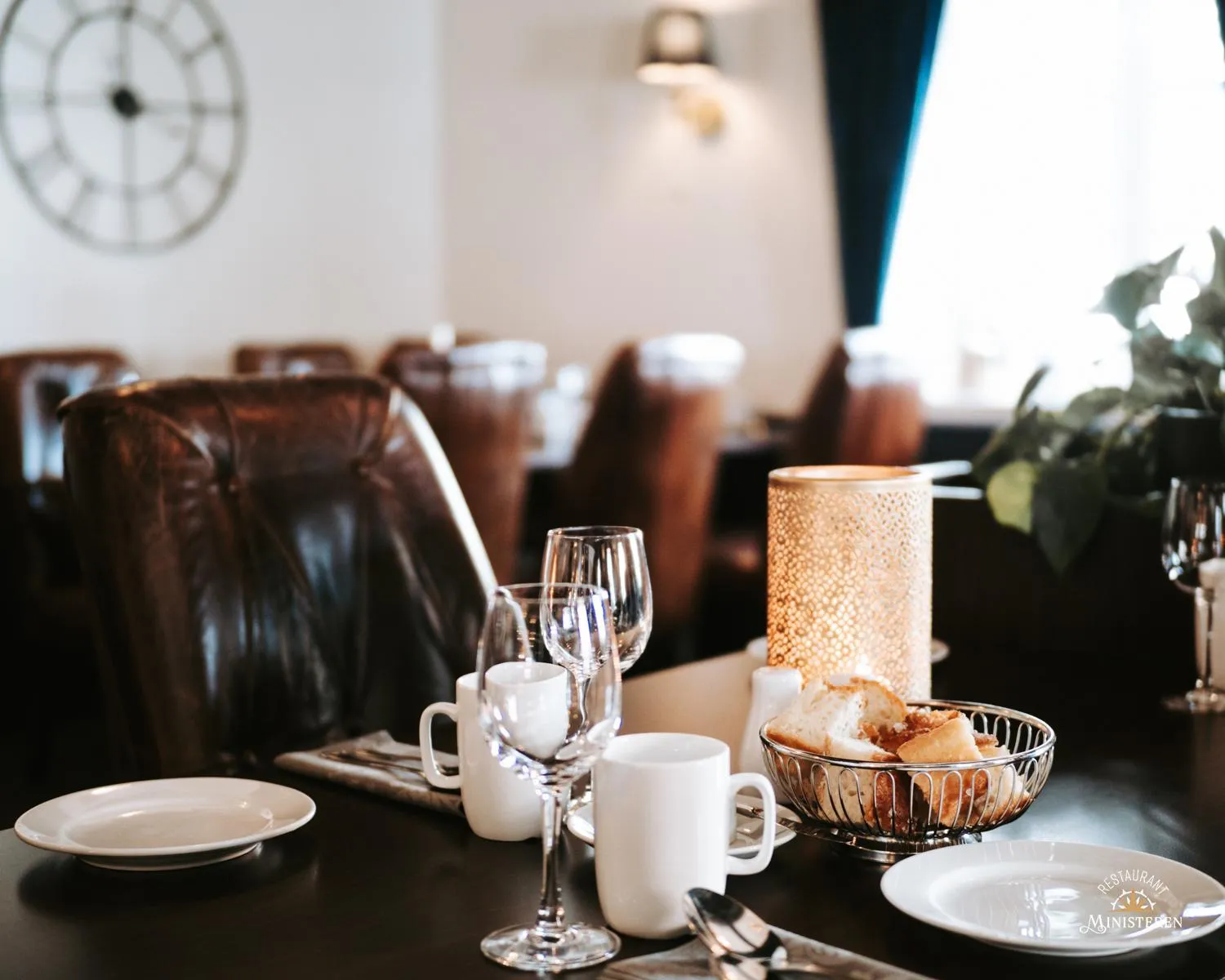 Restaurant/places to eat in Bårdshaug Herregård