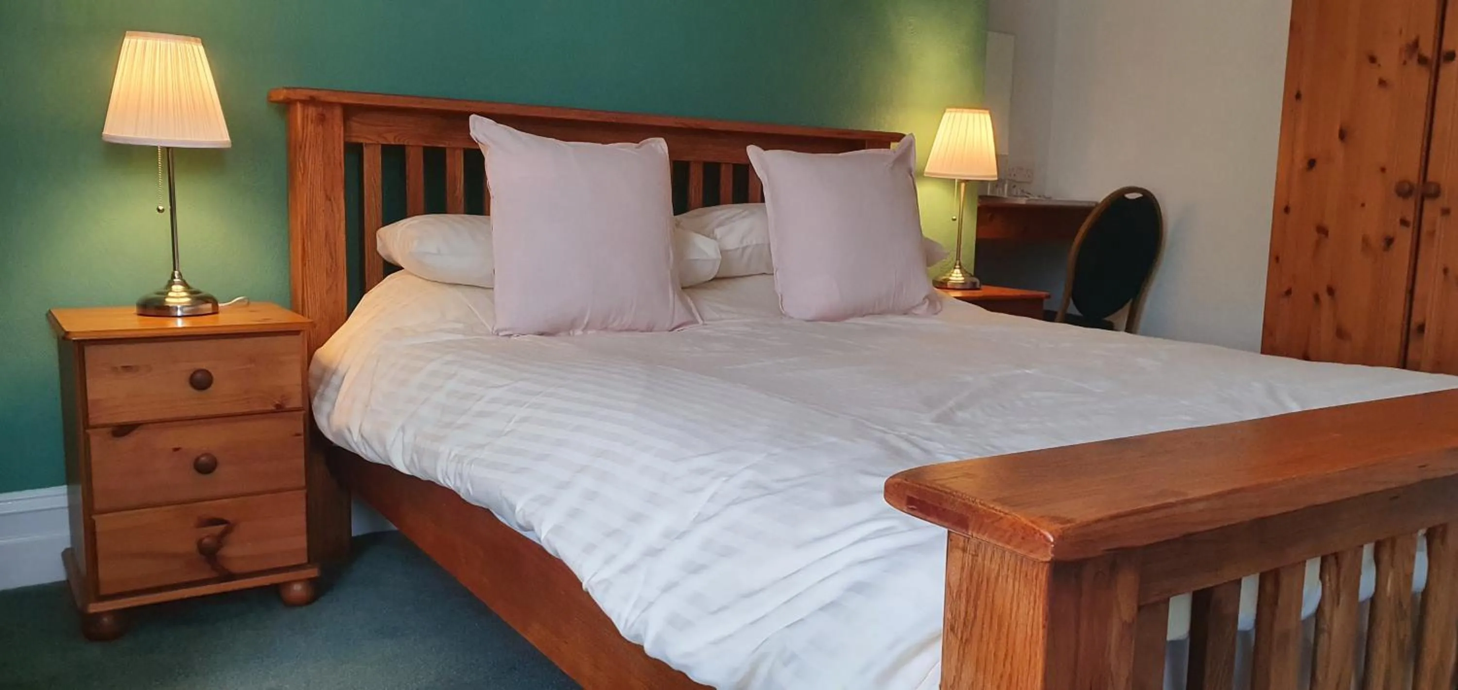 Tor Dean Guest House