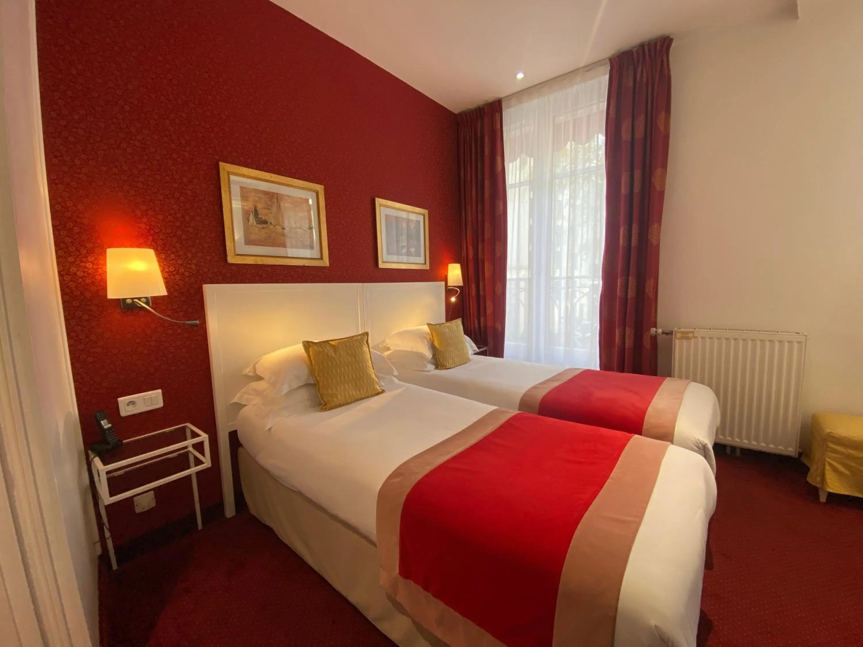 Bed in Austin's Saint Lazare Hotel