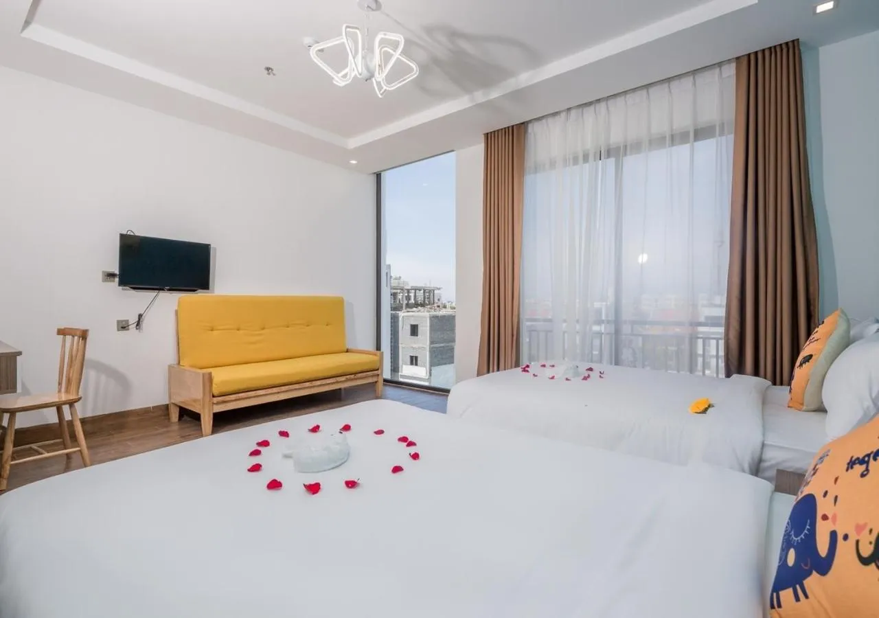 Bed in Raon Danang Beach - STAY 24H