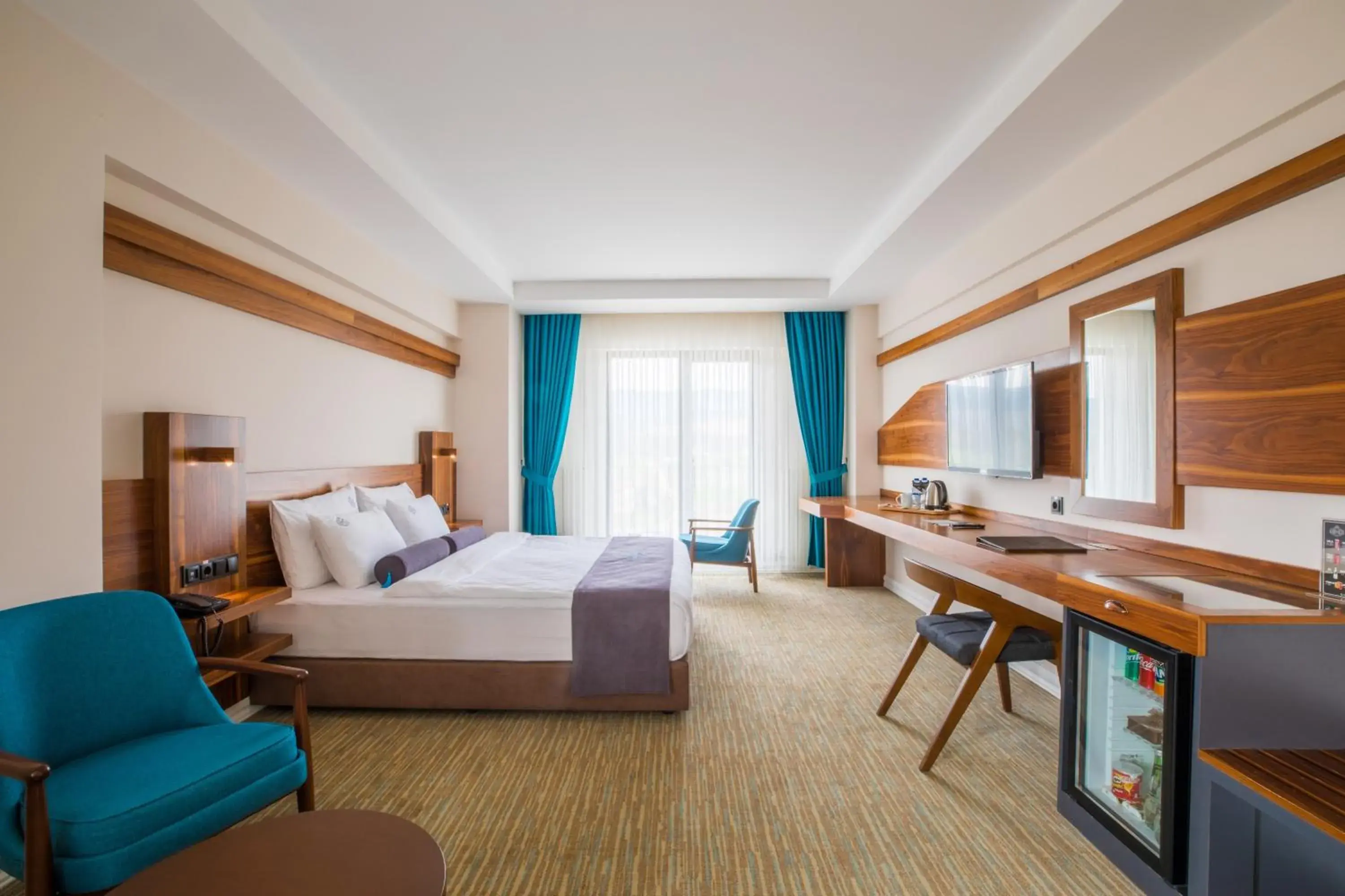 Photo of the whole room, Bed in Karpalas City Hotel & Spa Photo of the whole room, Bed in Karpalas City Hotel & Spa