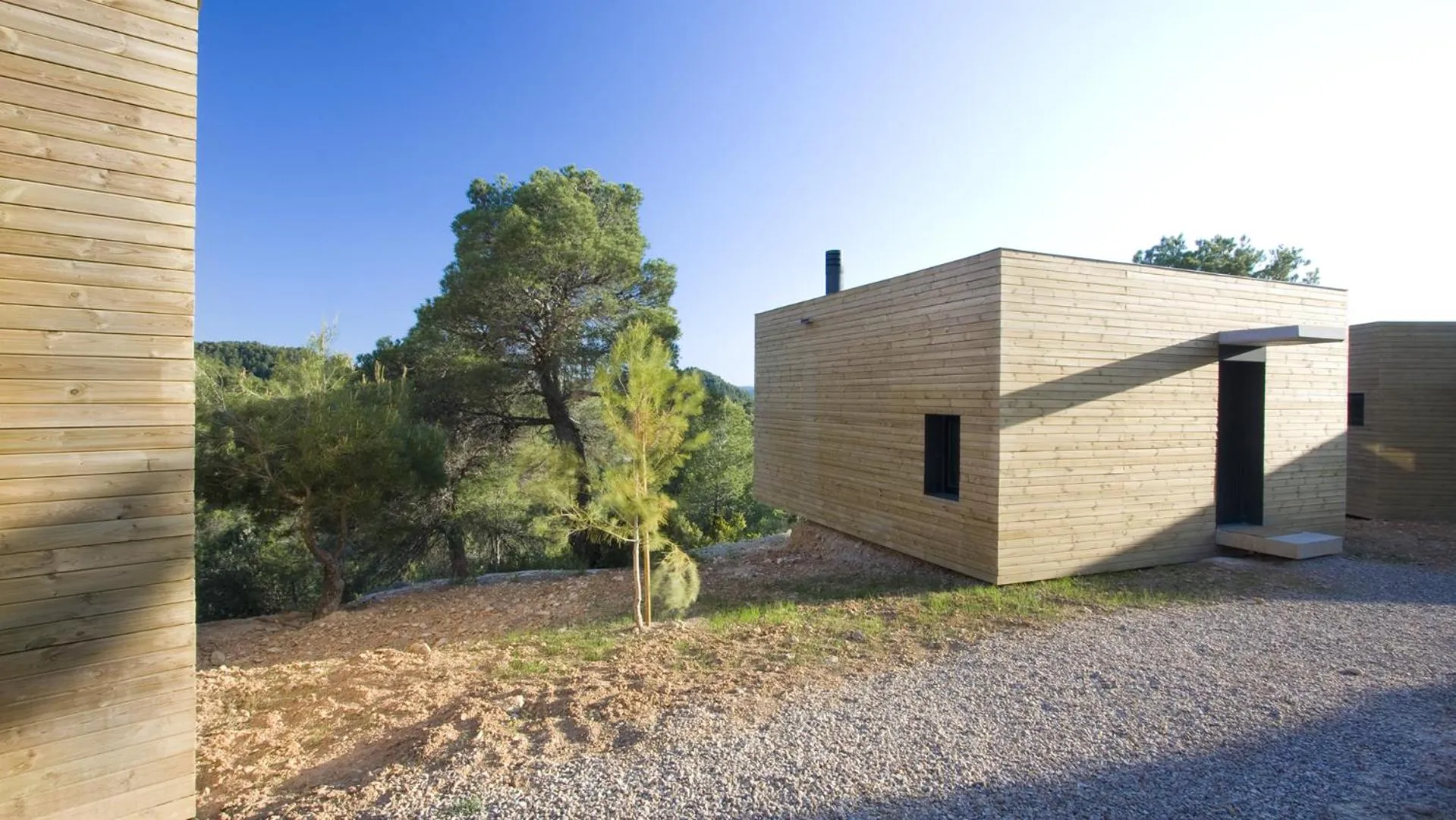 Property building in Consolación