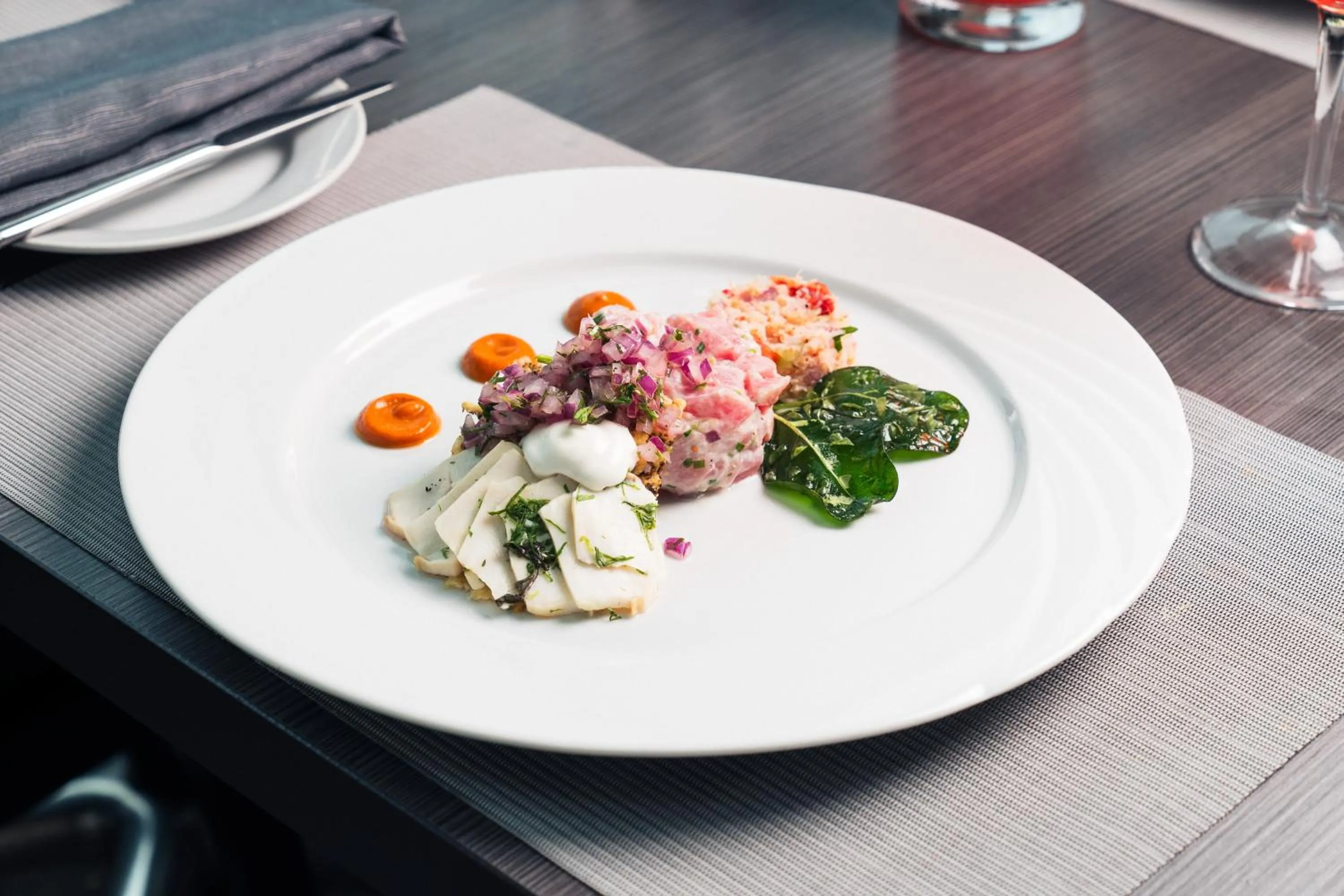 Restaurant/places to eat in Sheraton Miramar Hotel & Convention Center