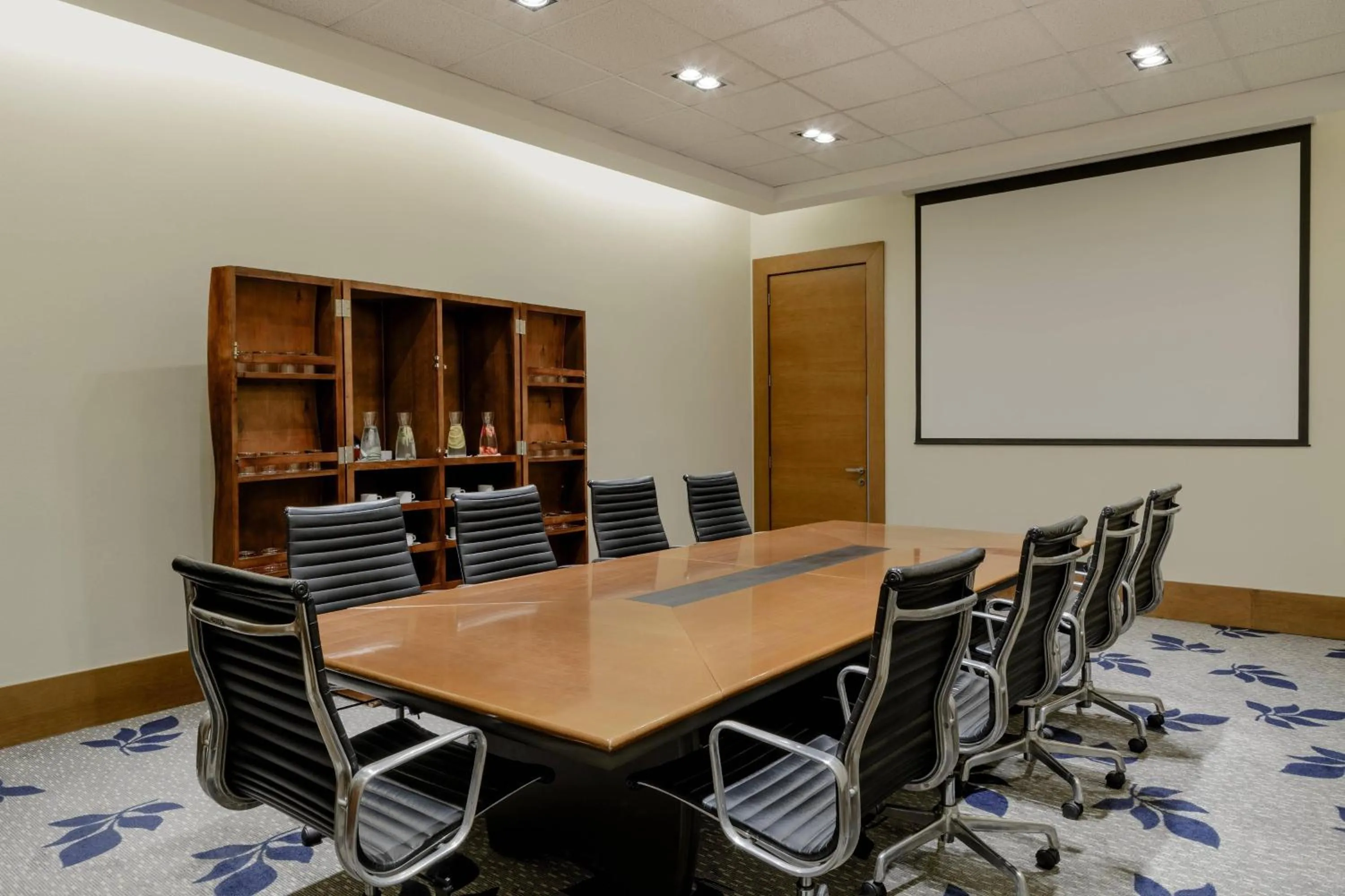 Meeting/conference room in Sheraton Miramar Hotel & Convention Center
