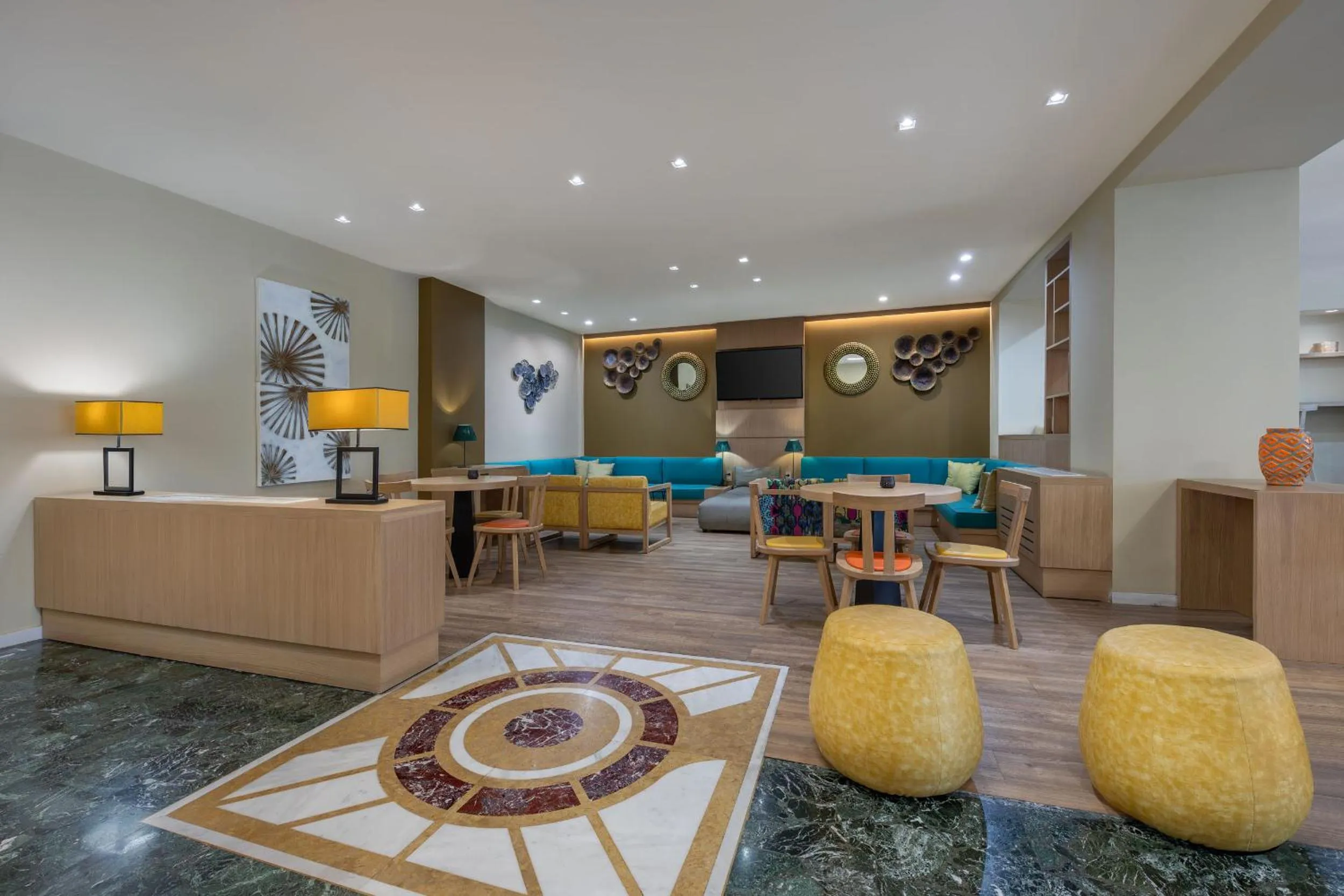 Brown Kubic, a member of Brown Hotels