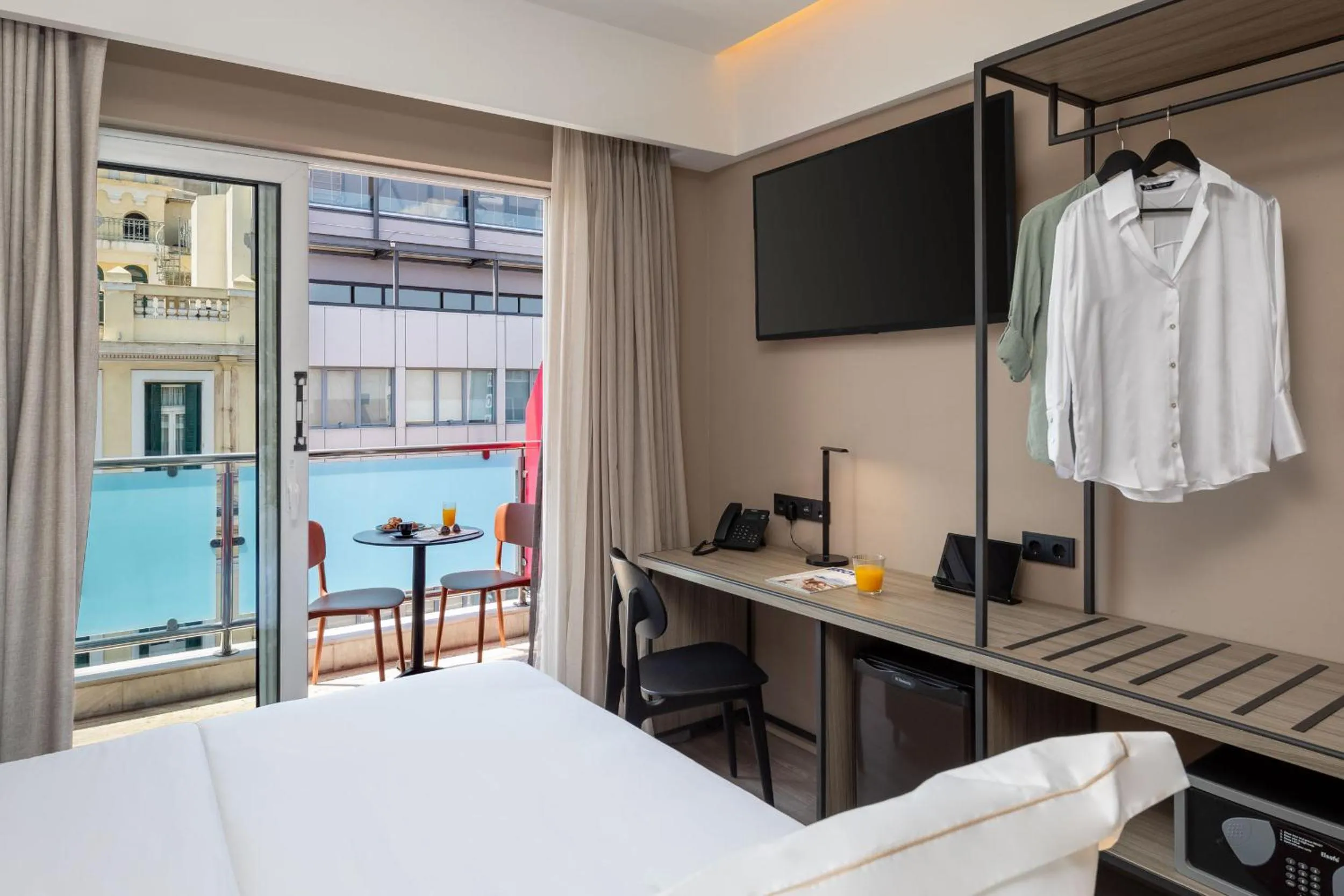 Brown Kubic, a member of Brown Hotels