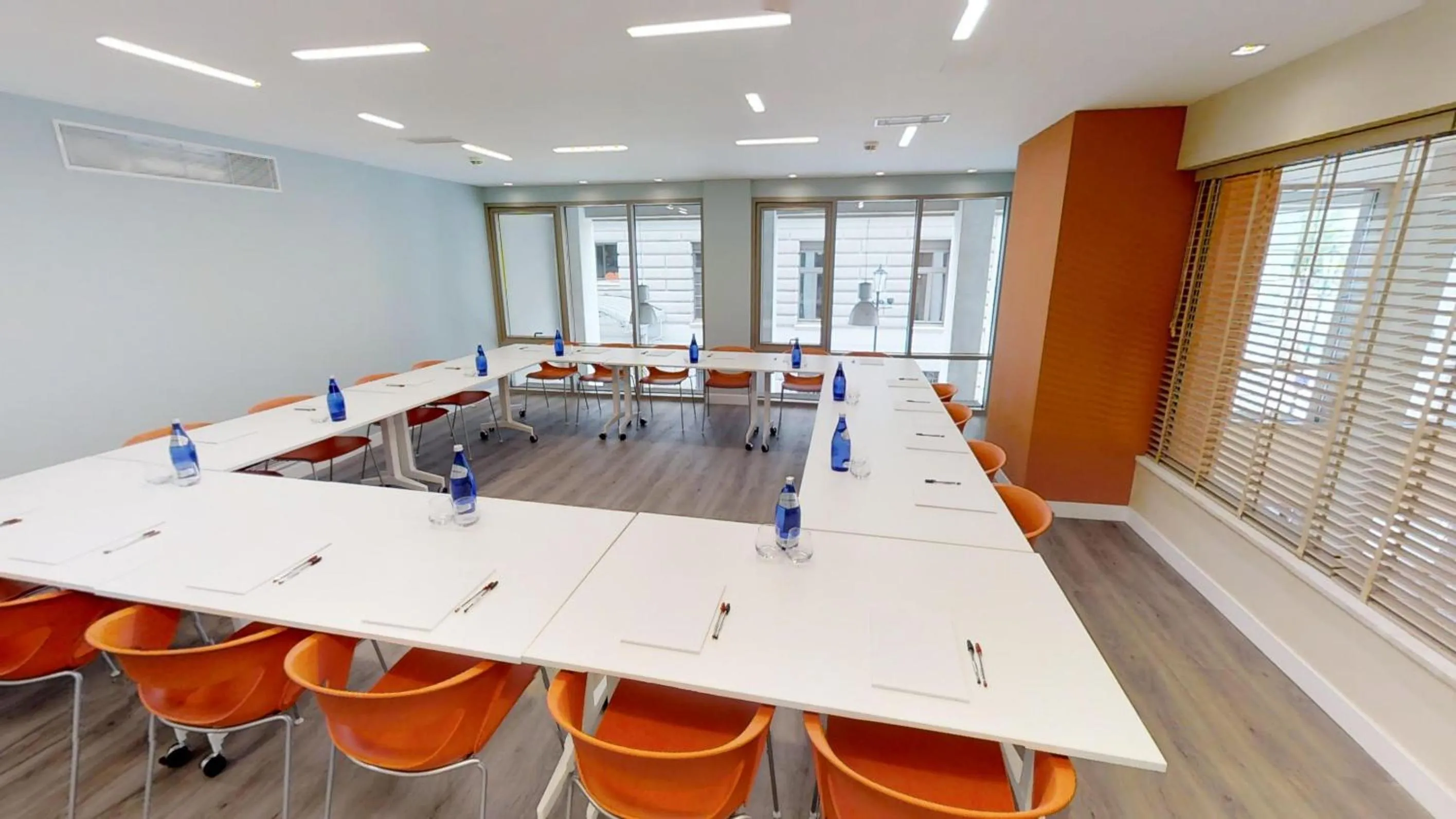 Meeting/conference room in Casual Kubic Athens
